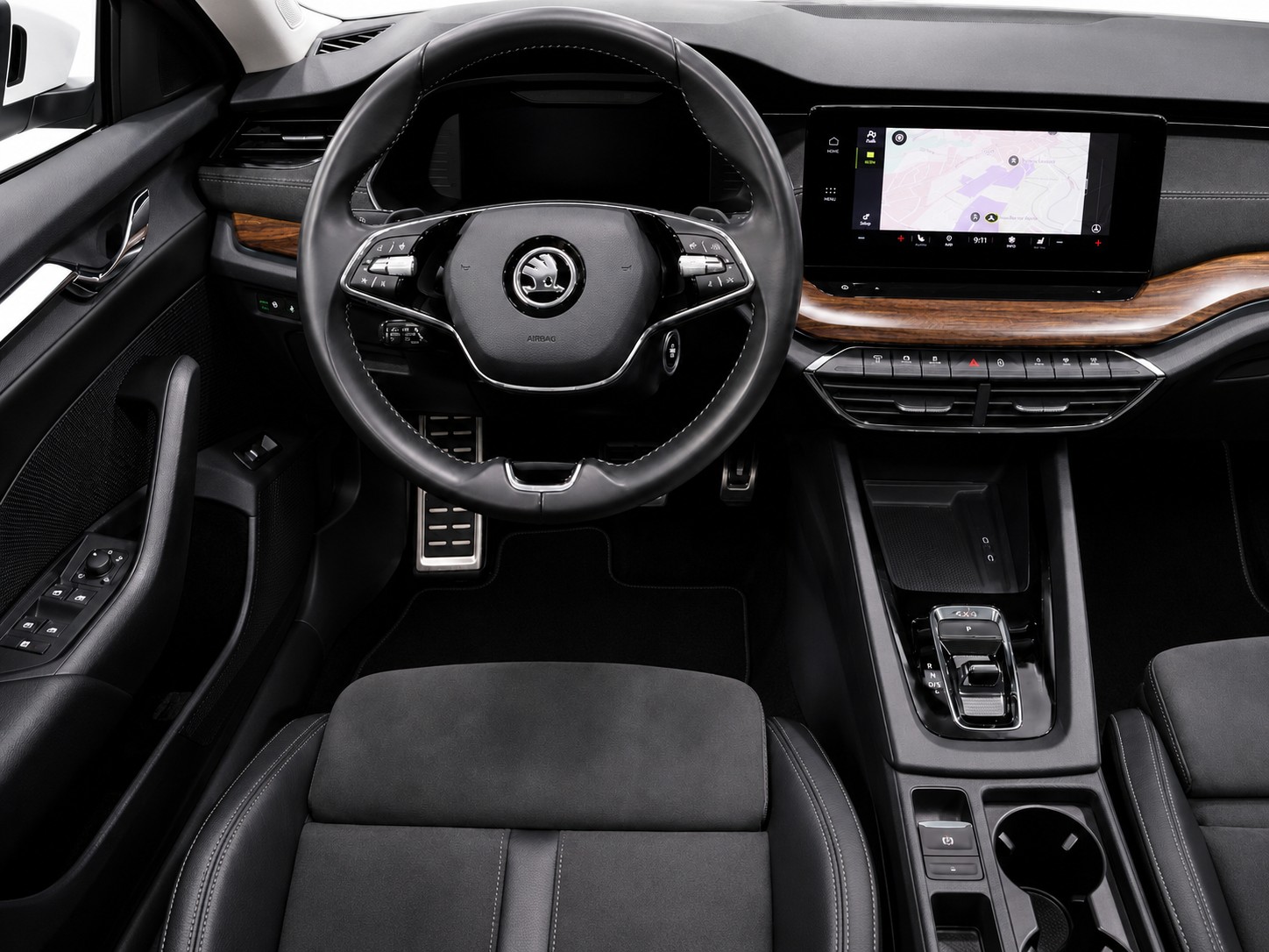 SKODA Octavia Scout 2.0 TDI 4x4 DSG-image-10