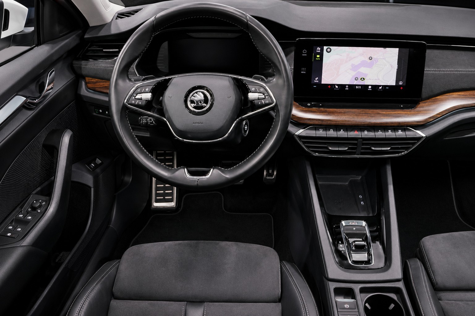 SKODA Octavia Scout 2.0 TDI 4x4 DSG-image-10