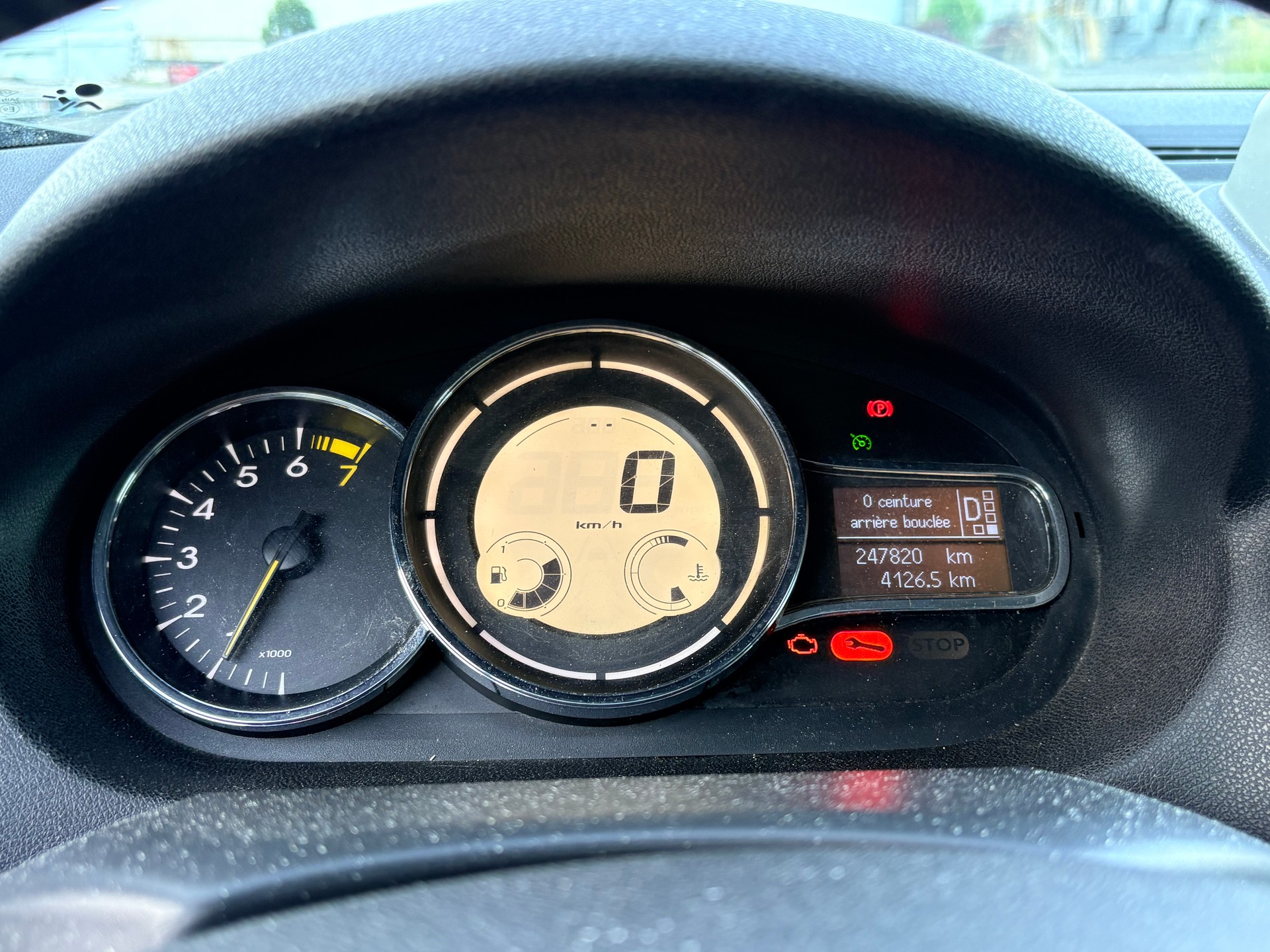 RENAULT Mégane Grandtour 1.2 16V Turbo Limited EDC-image-8