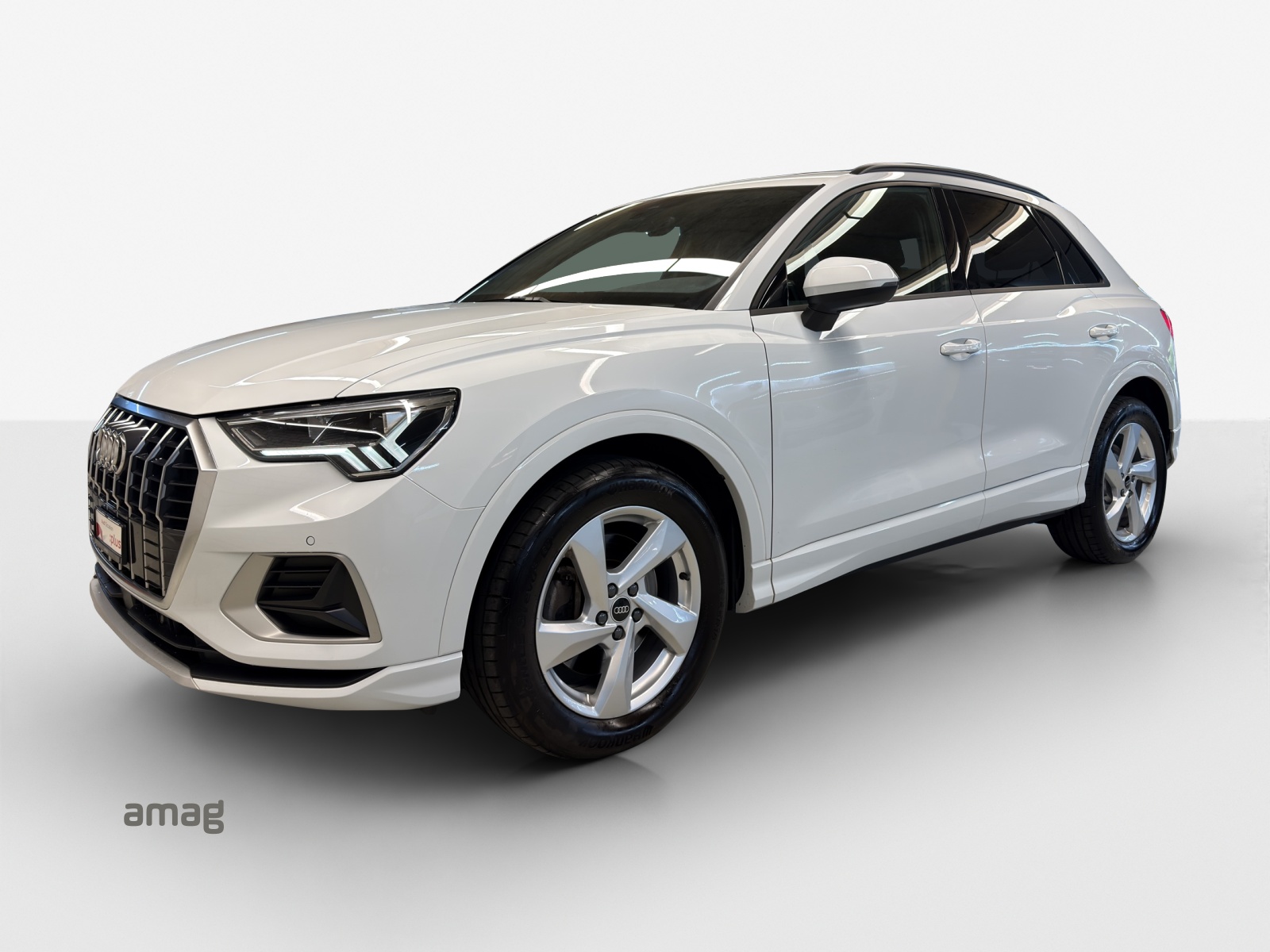 AUDI Q3 40 TFSI advanced quattro S-tronic-image-0