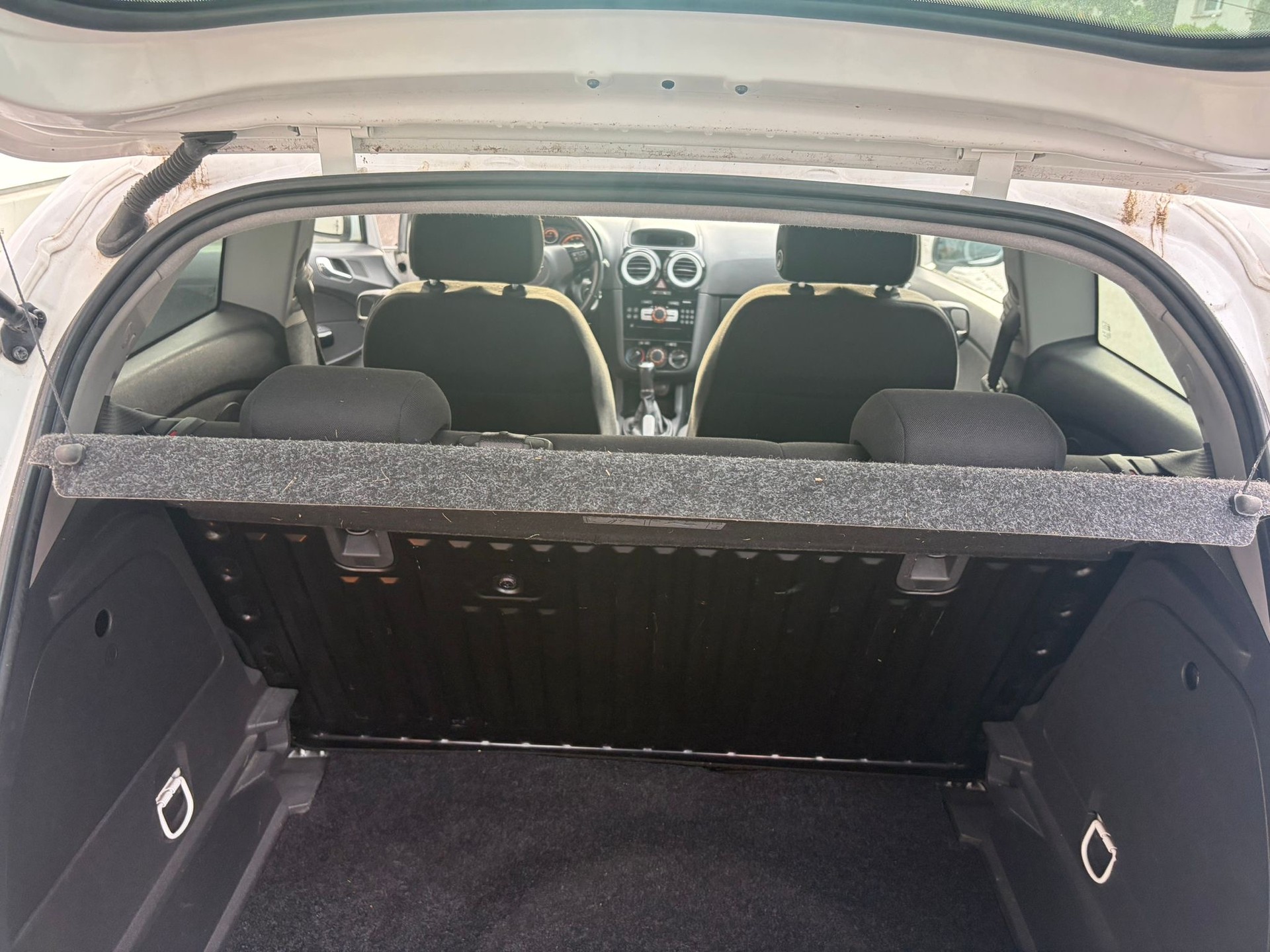 OPEL Corsa 1.4 TP Enjoy-image-9
