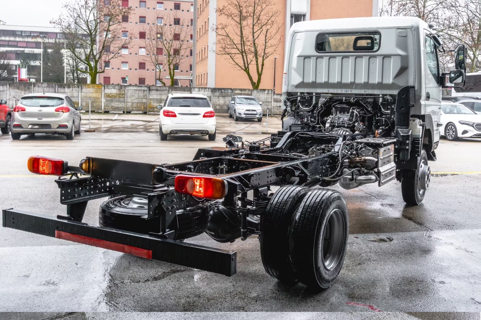 MITSUBISHI FUSO 6C18 4WD-image-5