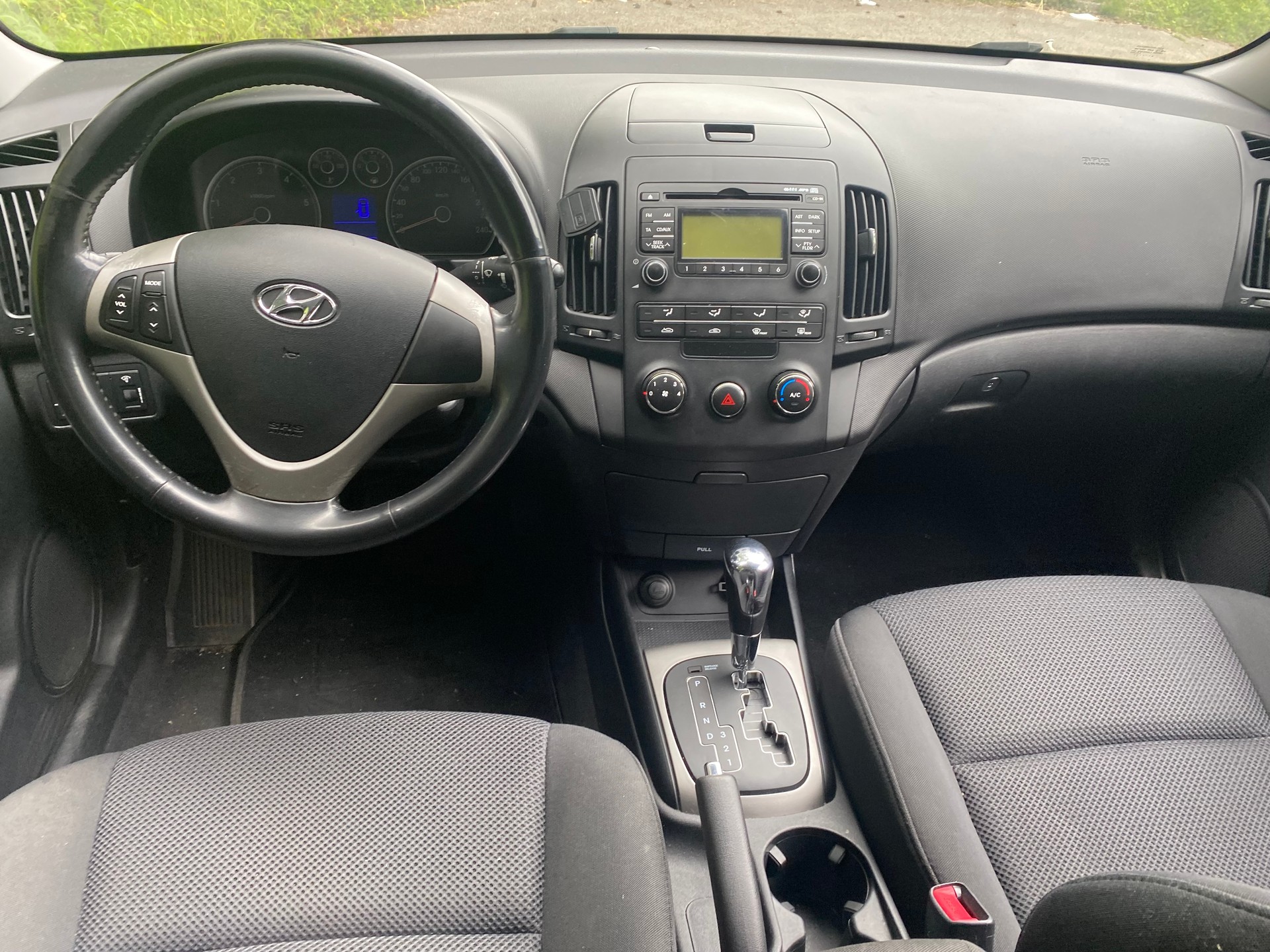 HYUNDAI i30 Wagon 1.6 CRDi Style Automatic-image-4