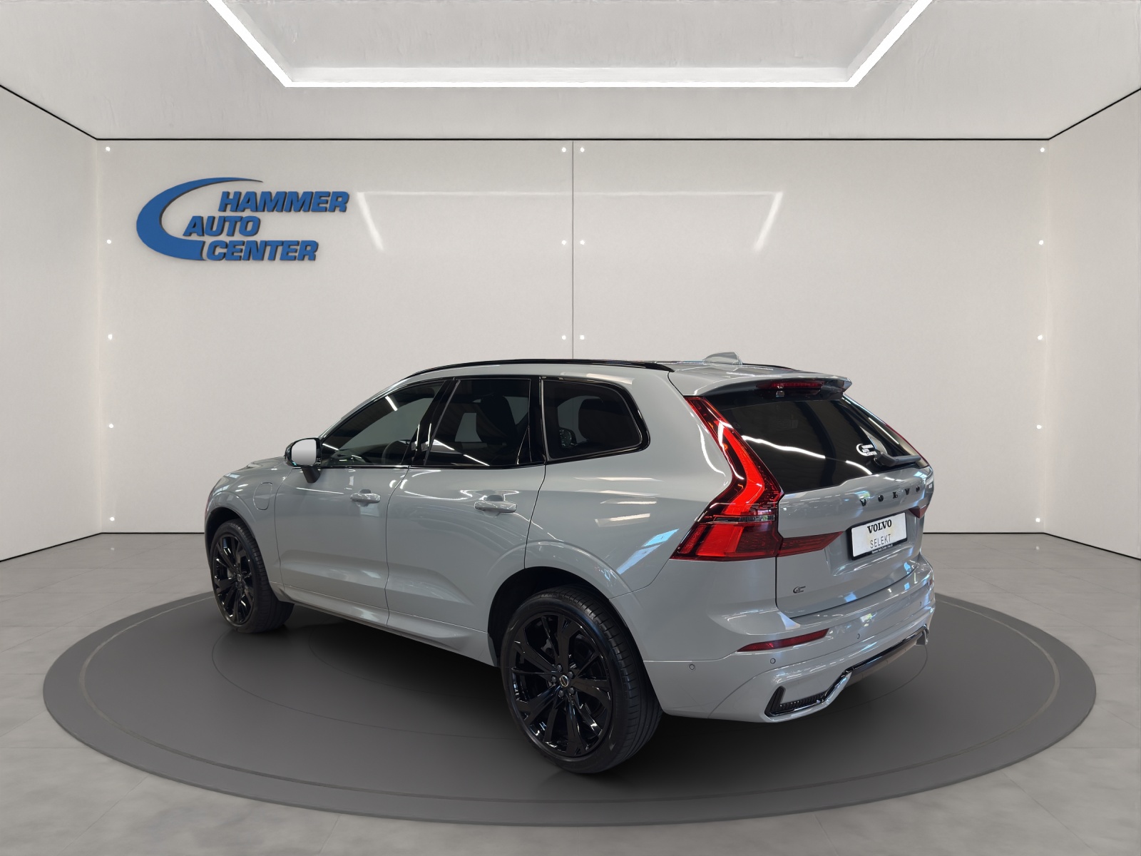 VOLVO XC60 2.0 T8 TE Black Edition eAWD-image-2