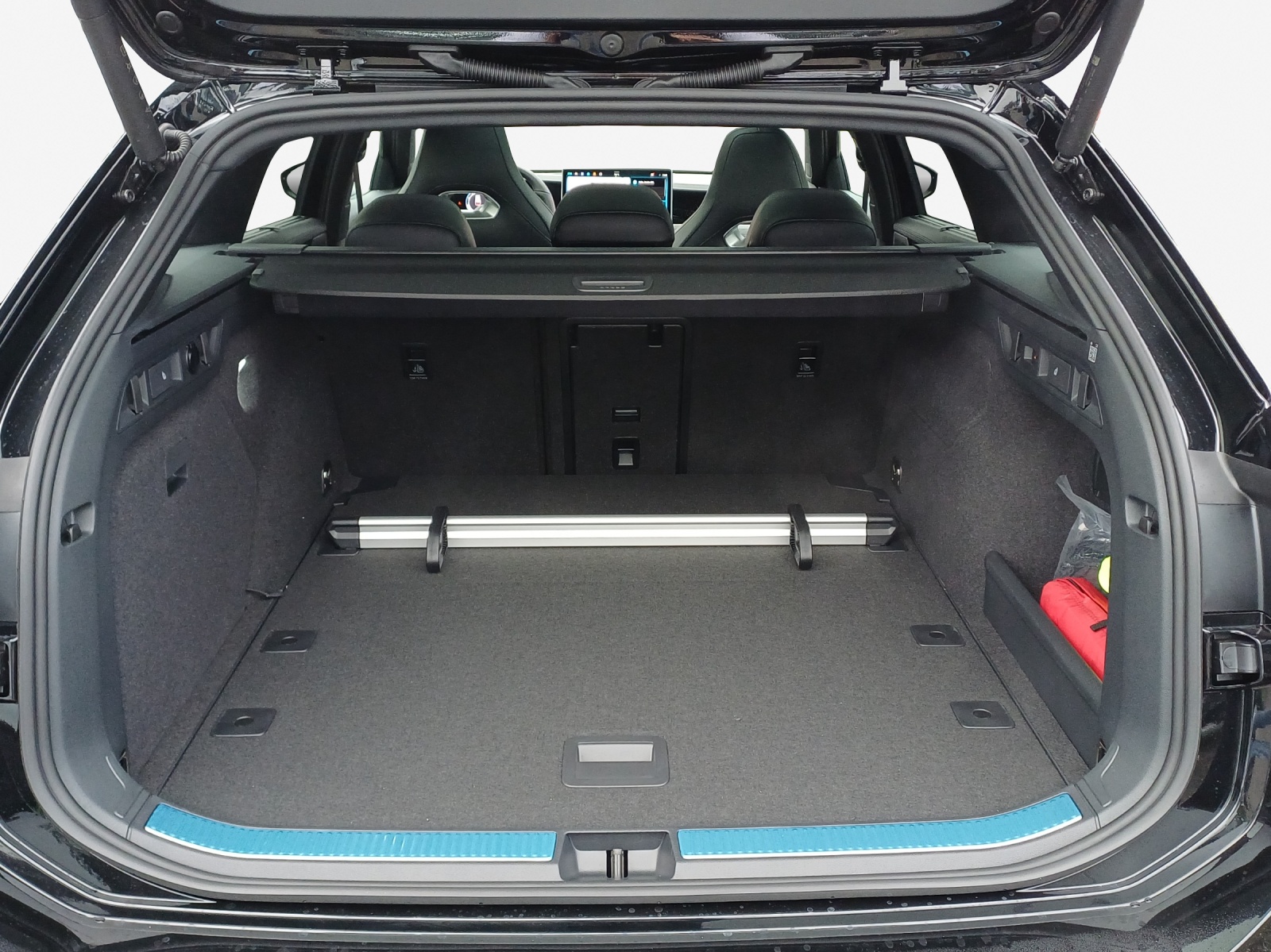 VW Passat Variant 2.0 TSI evo4 R-Line 4 Motion DSG-image-12