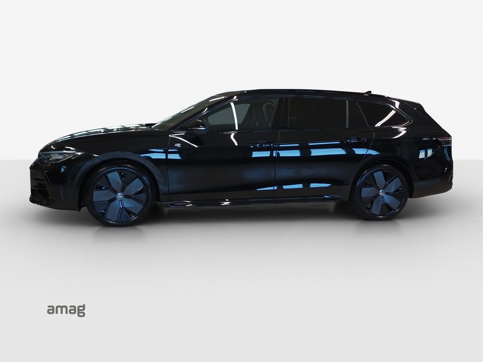 VW Passat Variant 2.0 TSI evo4 R-Line 4 Motion DSG-image-1