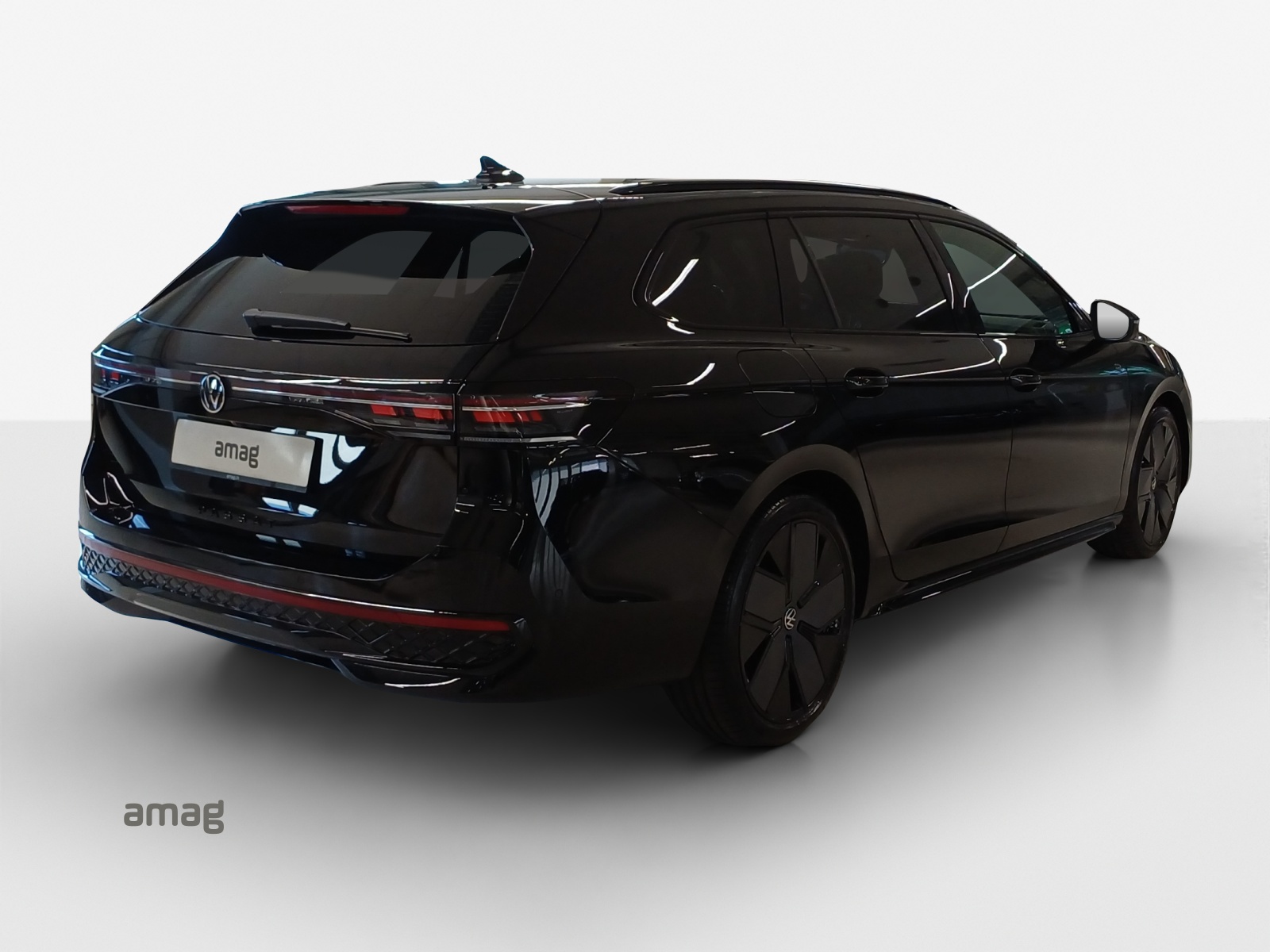 VW Passat Variant 2.0 TSI evo4 R-Line 4 Motion DSG-image-4