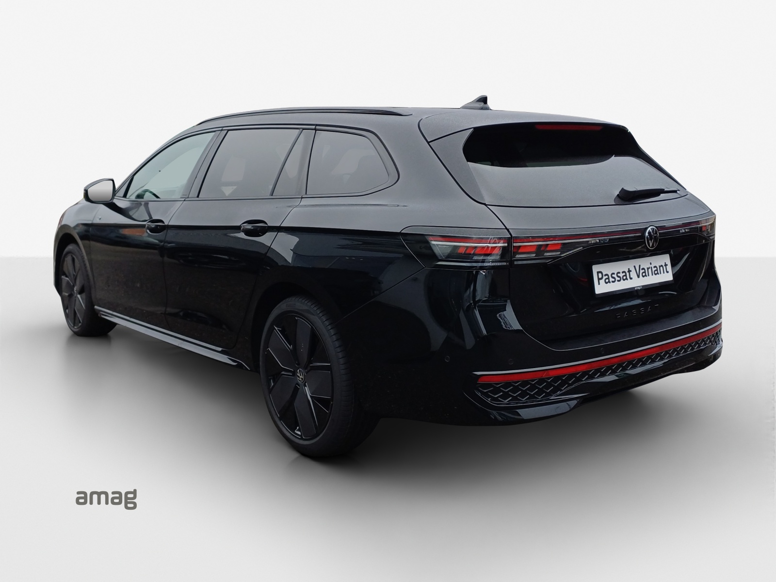 VW Passat Variant 2.0 TSI evo4 R-Line 4 Motion DSG-image-2