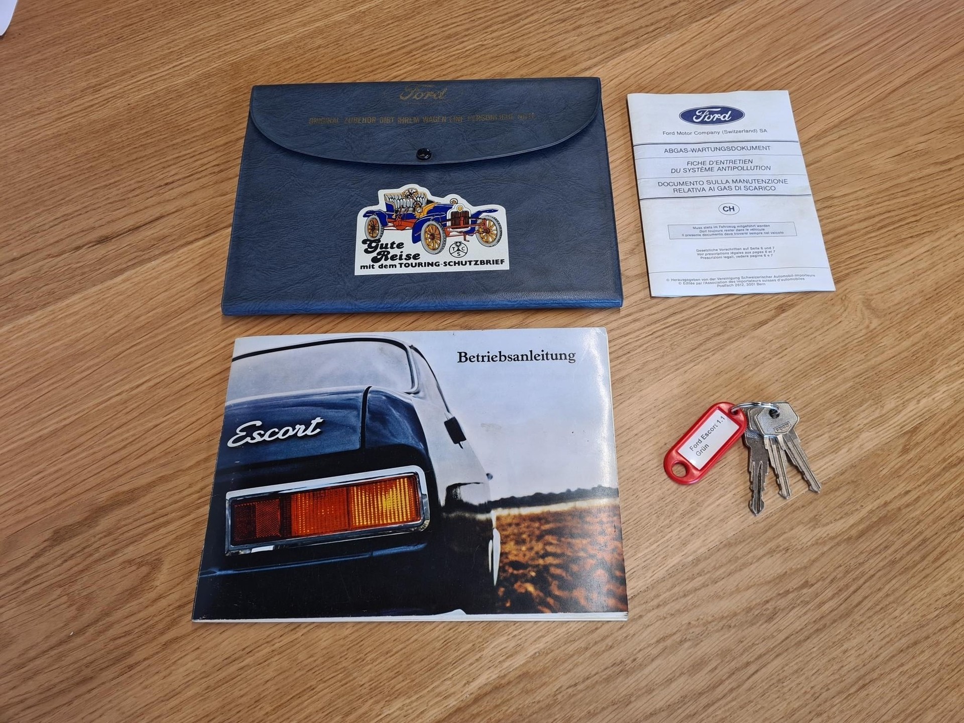 FORD Escort 1100 L-image-11