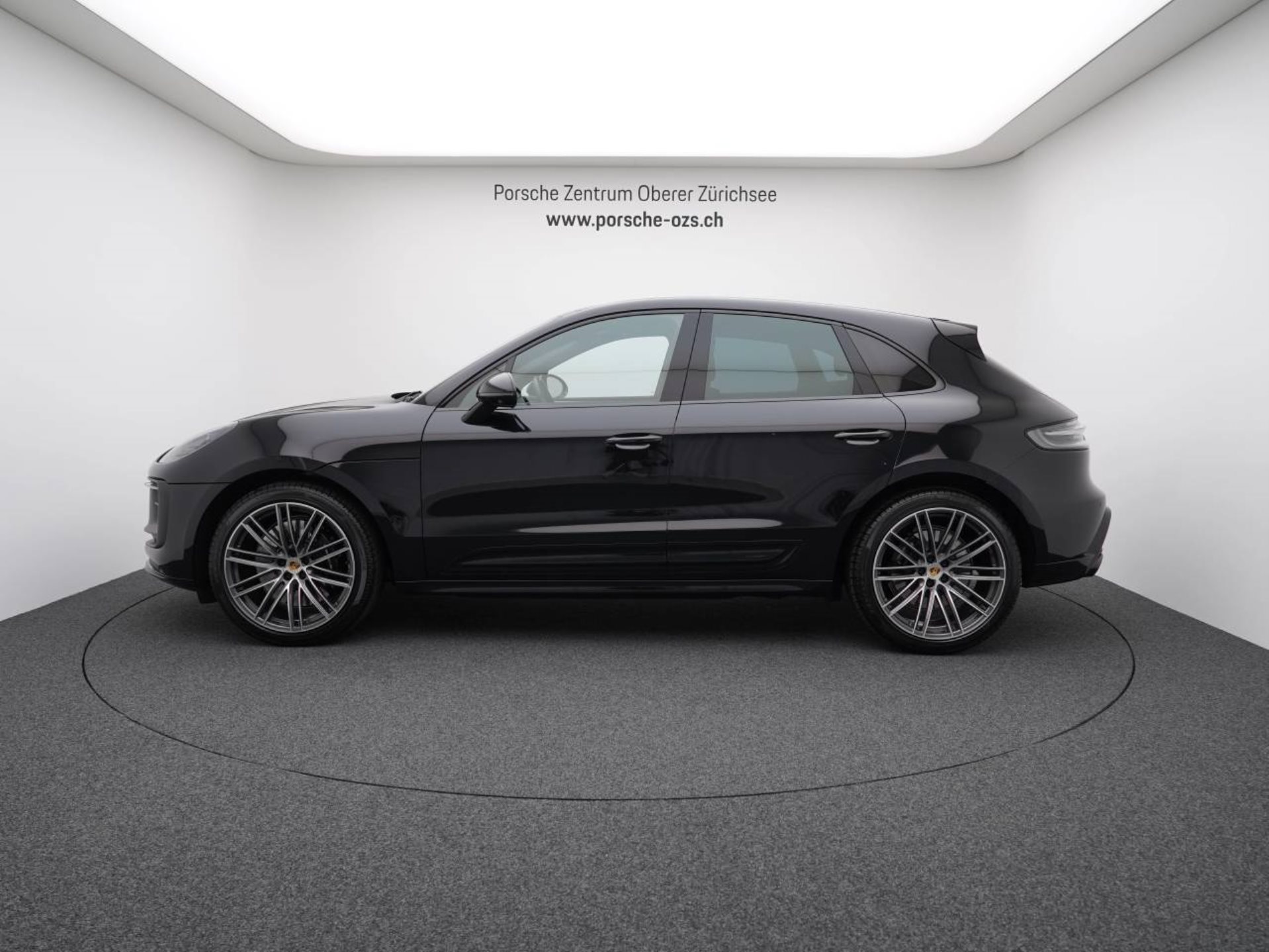 PORSCHE Macan GTS-image-1