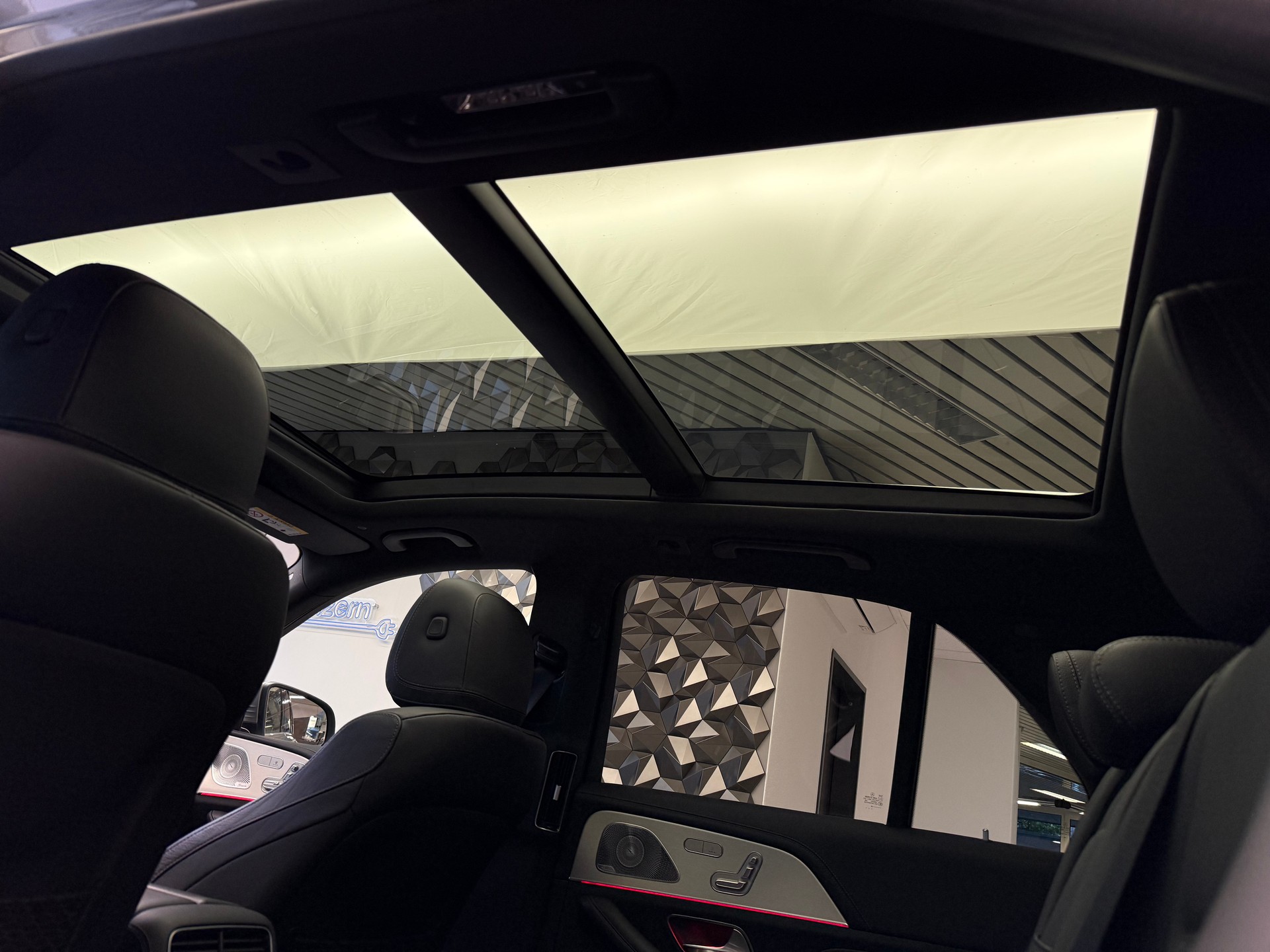 MERCEDES-BENZ GLE 450 4Matic AMG Line 9G-Tronic-image-11