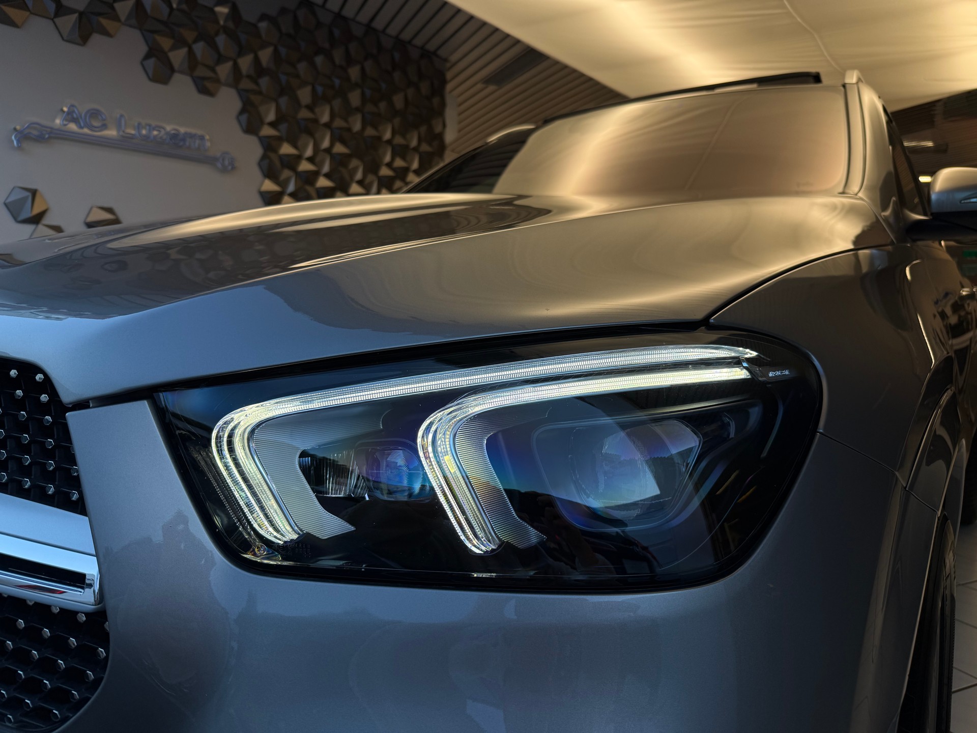 MERCEDES-BENZ GLE 450 4Matic AMG Line 9G-Tronic-image-27