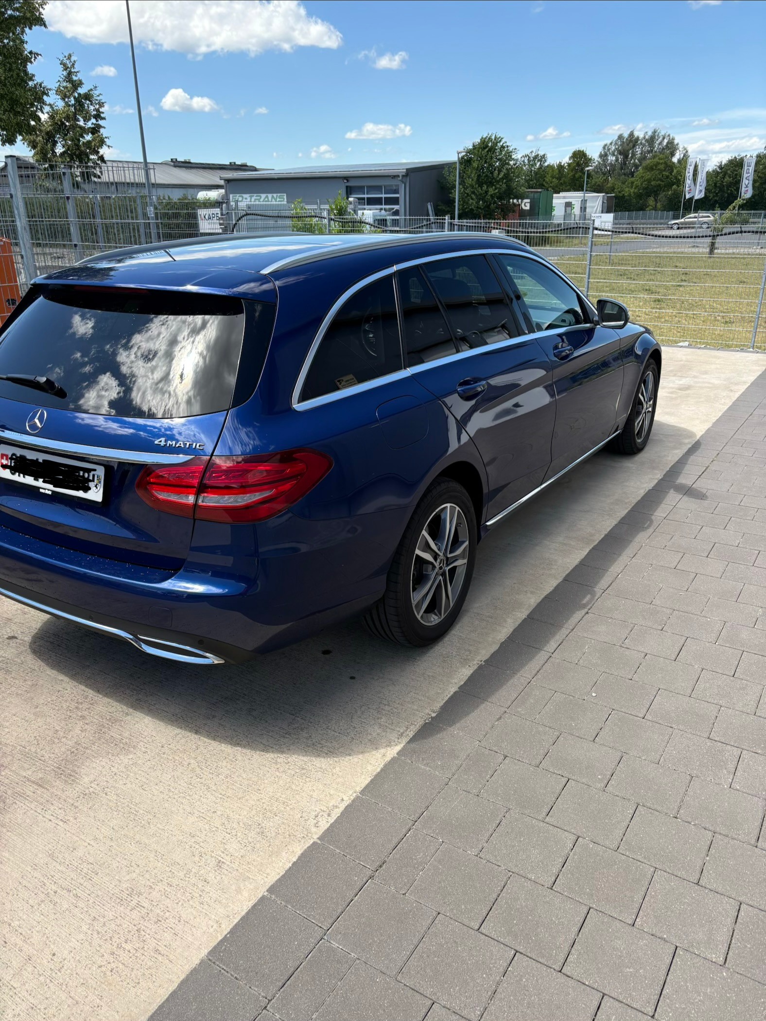 MERCEDES-BENZ C 250 d Swiss Star 4matic-image-2