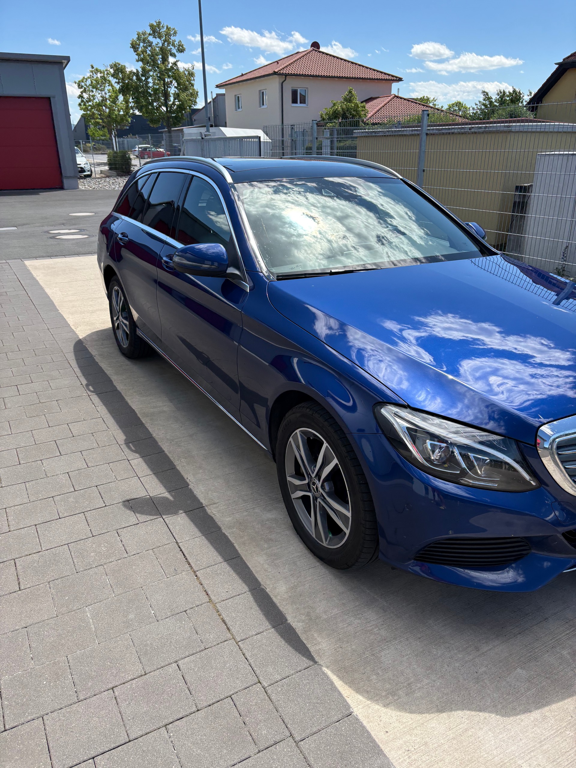 MERCEDES-BENZ C 250 d Swiss Star 4matic-image-1