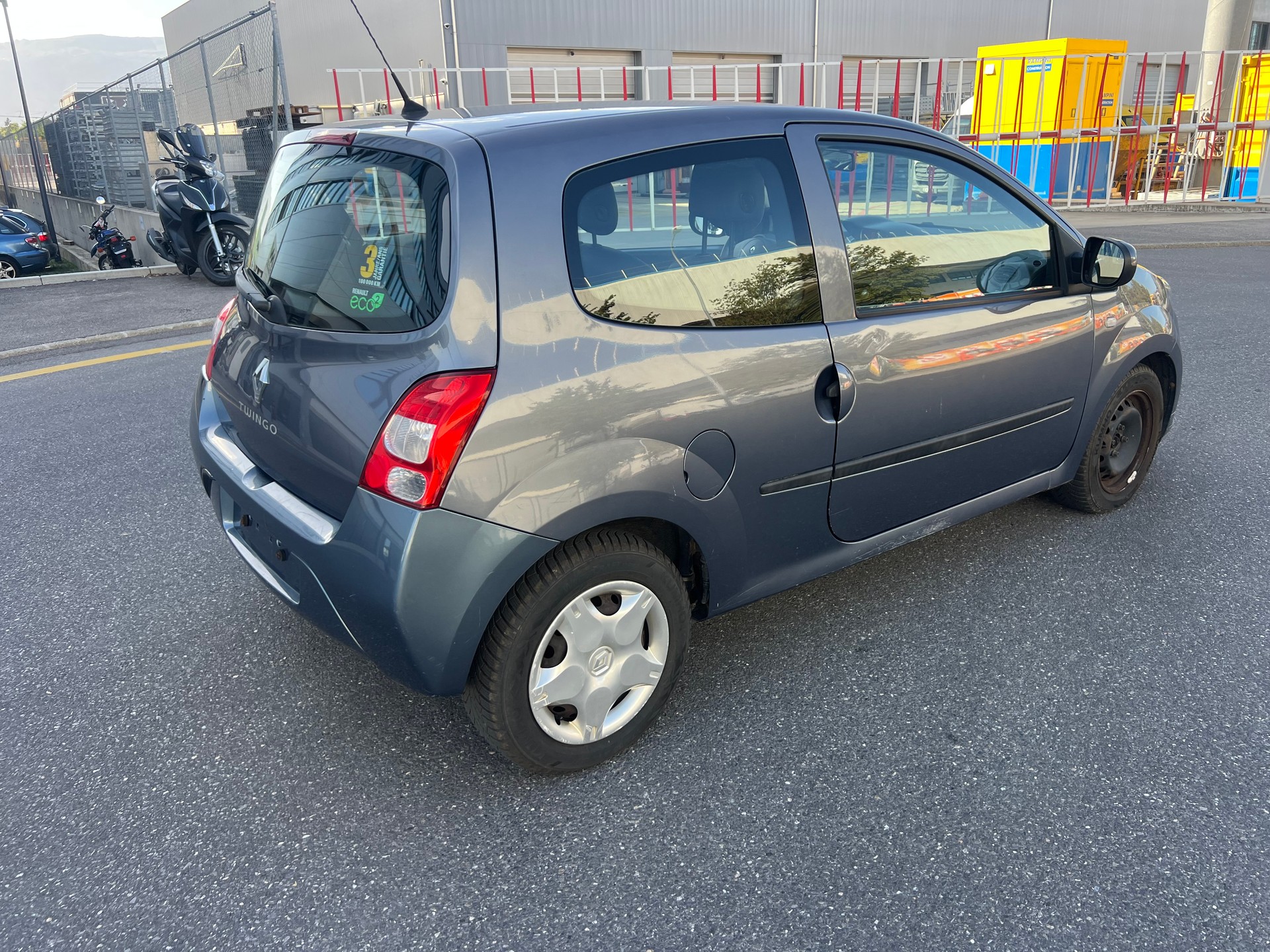 RENAULT Twingo 1.2 16V Expression-image-5