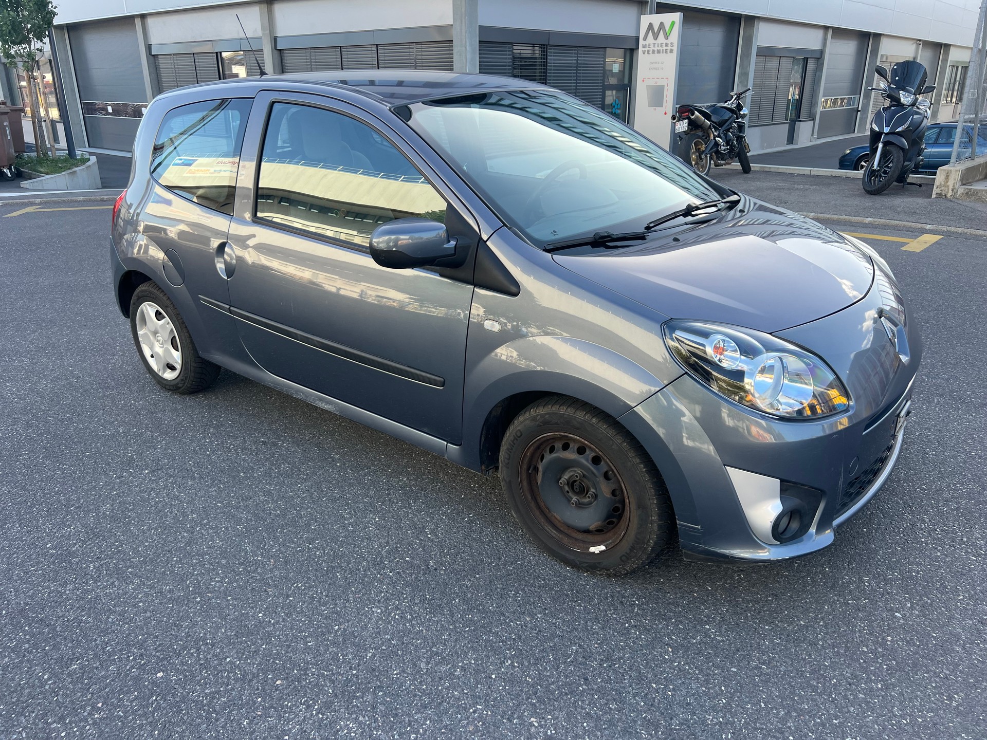 RENAULT Twingo 1.2 16V Expression-image-7