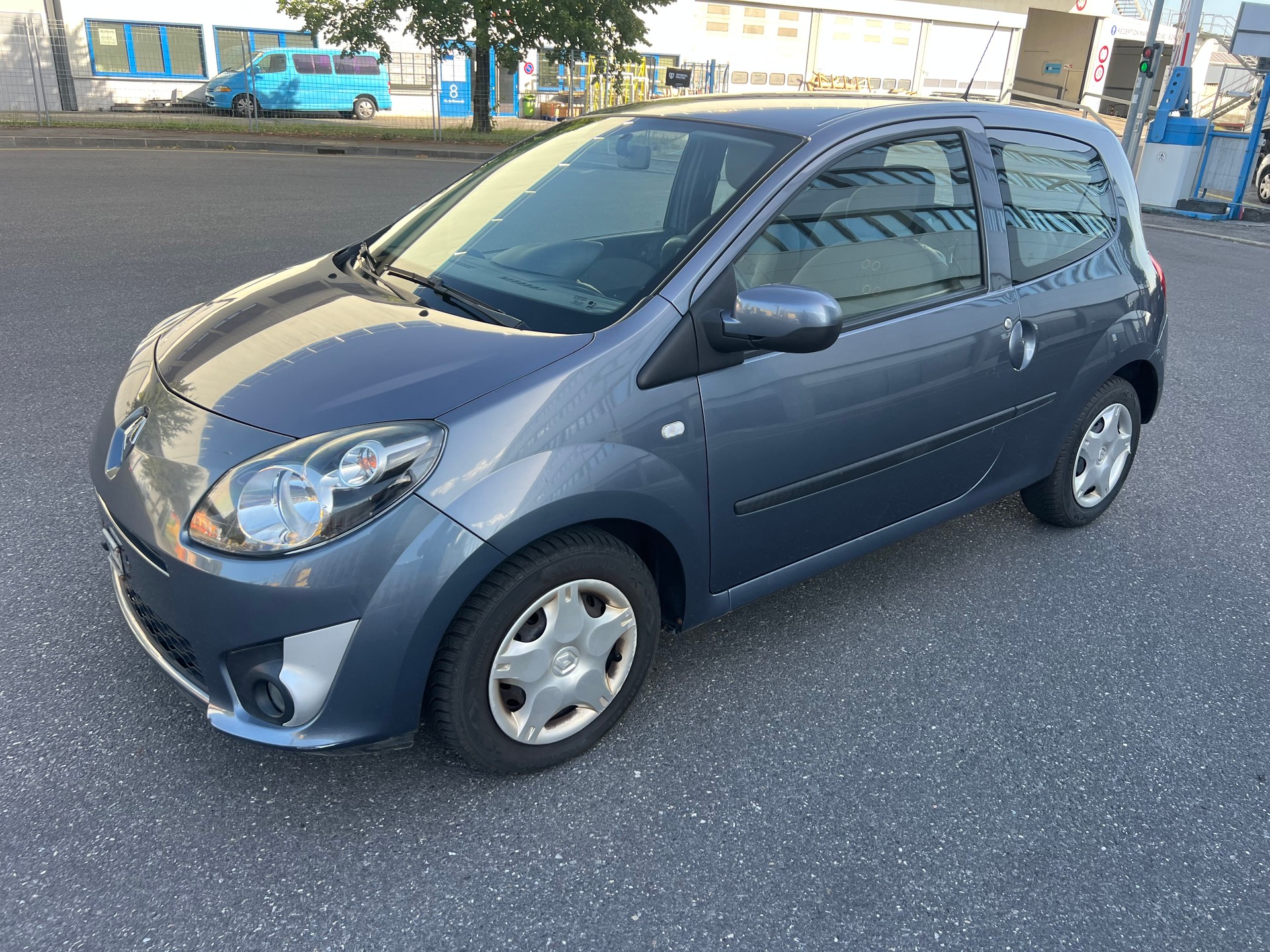 RENAULT Twingo 1.2 16V Expression-image-0