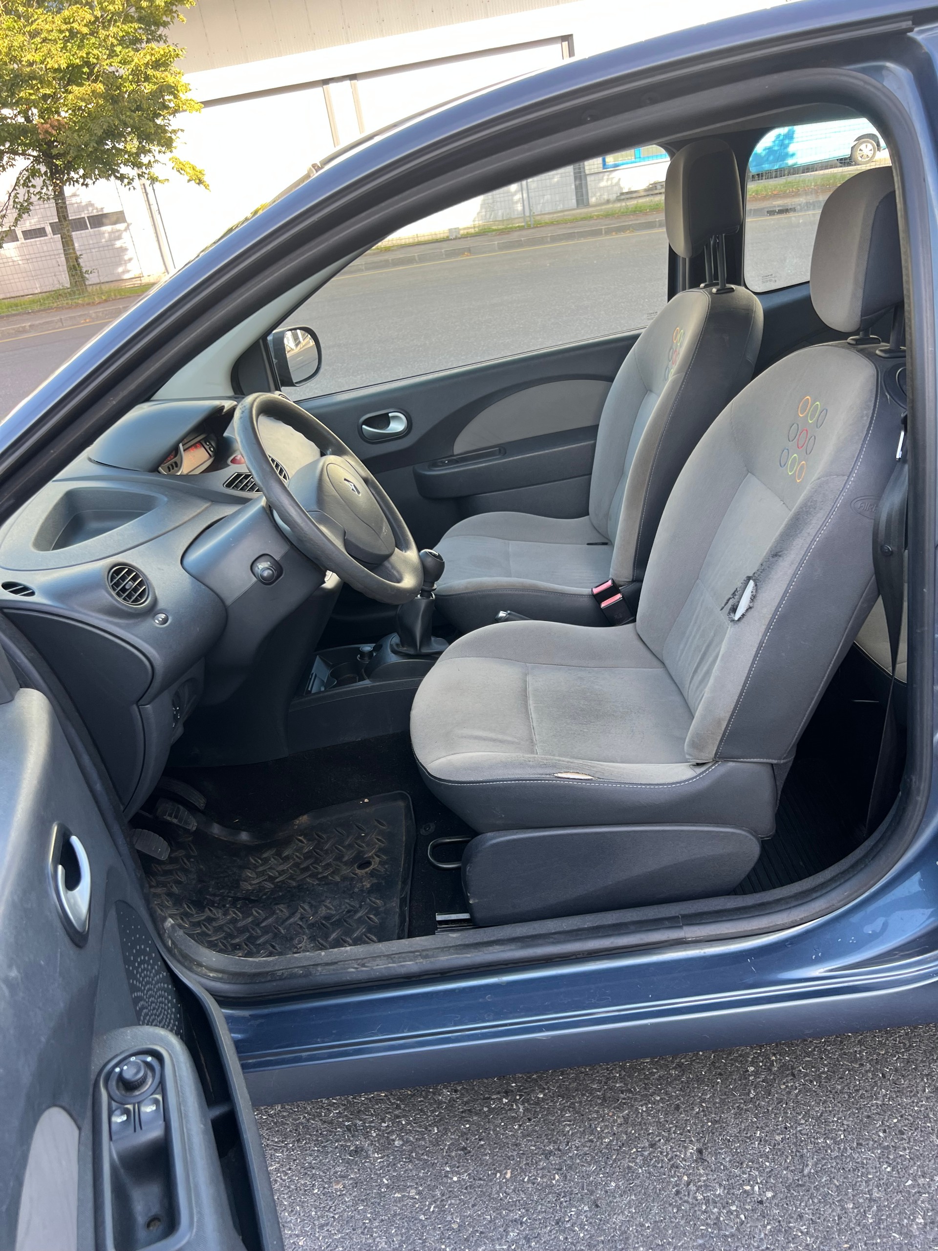 RENAULT Twingo 1.2 16V Expression-image-9