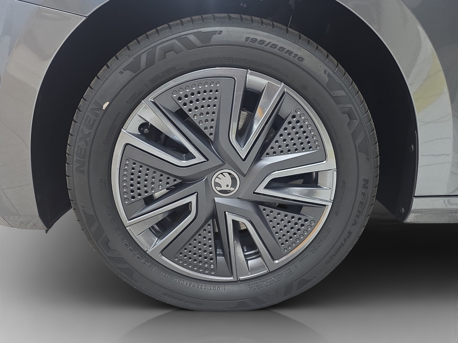 SKODA Fabia 1.0 TSI Dynamic DSG-image-13