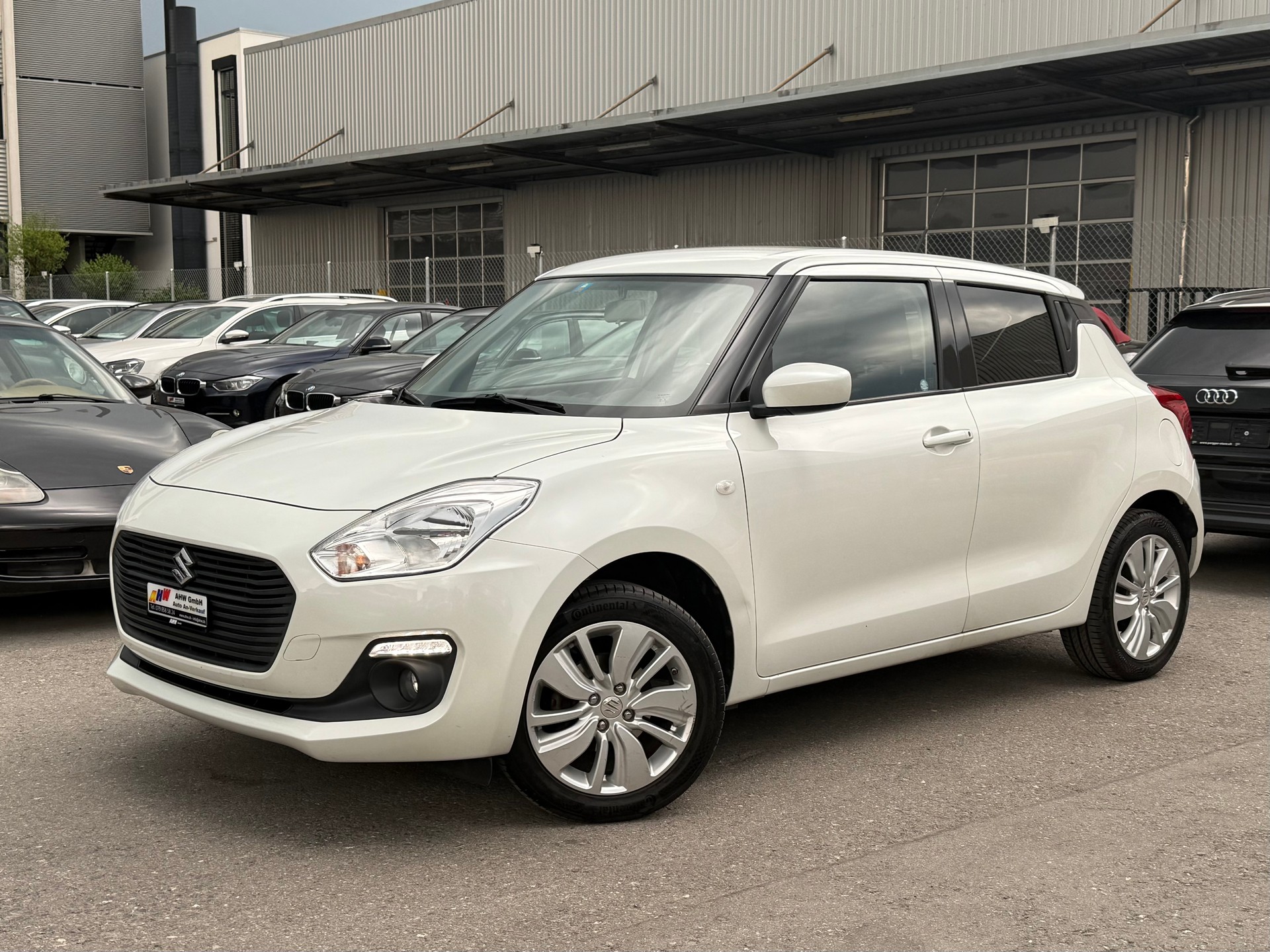 SUZUKI Swift 1.2i 16V Compact+ Allgrip 4x4 / Frisch ab MFK / 1 Jahr Garantie / Rückfahrkamera-image-0