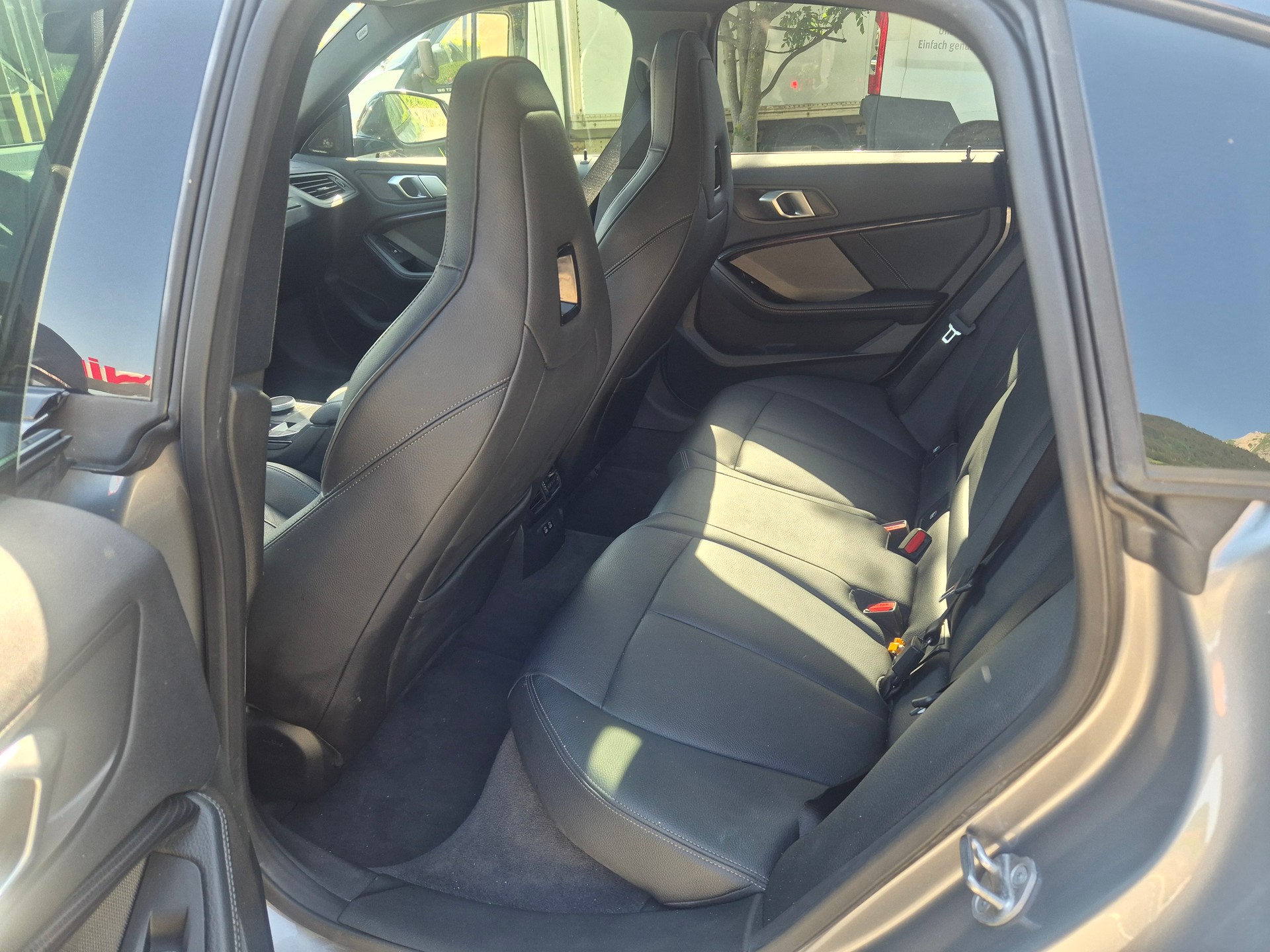 BMW M235i Gran Coupé xDrive Pure M Sport Steptronic-image-11
