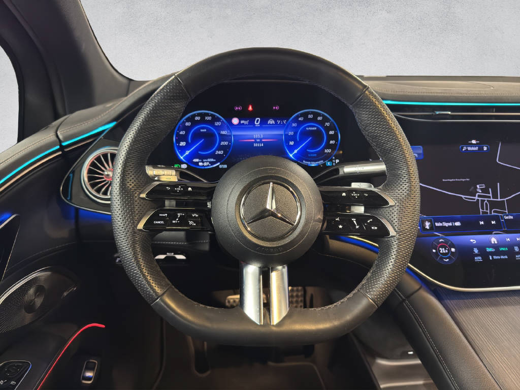 MERCEDES-BENZ EQS 580 SUV Release Edition AMG Line 4Matic-image-11