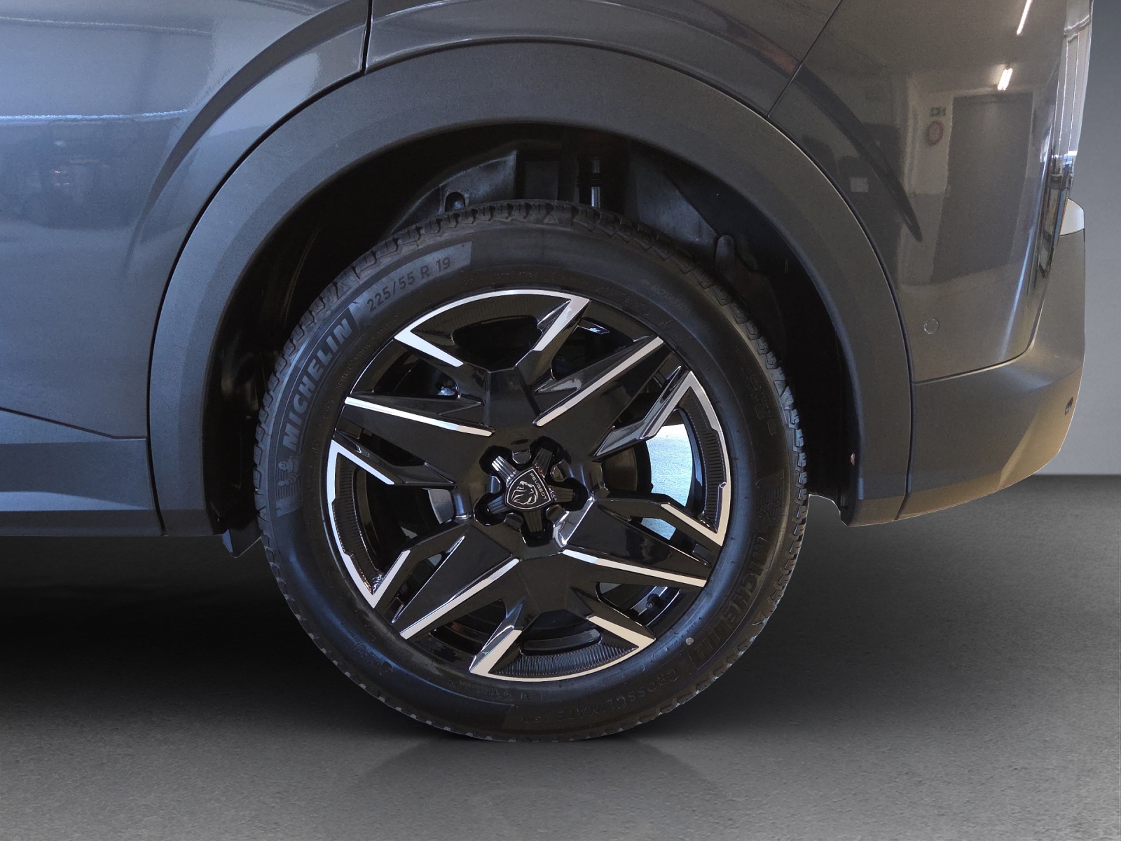 PEUGEOT 3008 145 e-DCS Allure-image-5