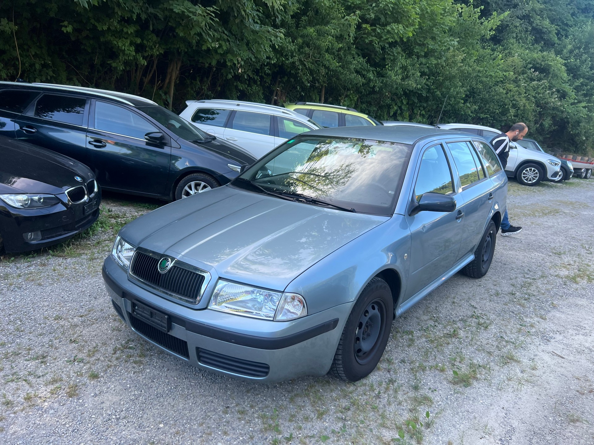 SKODA Octavia 1.6 Classic-image-2