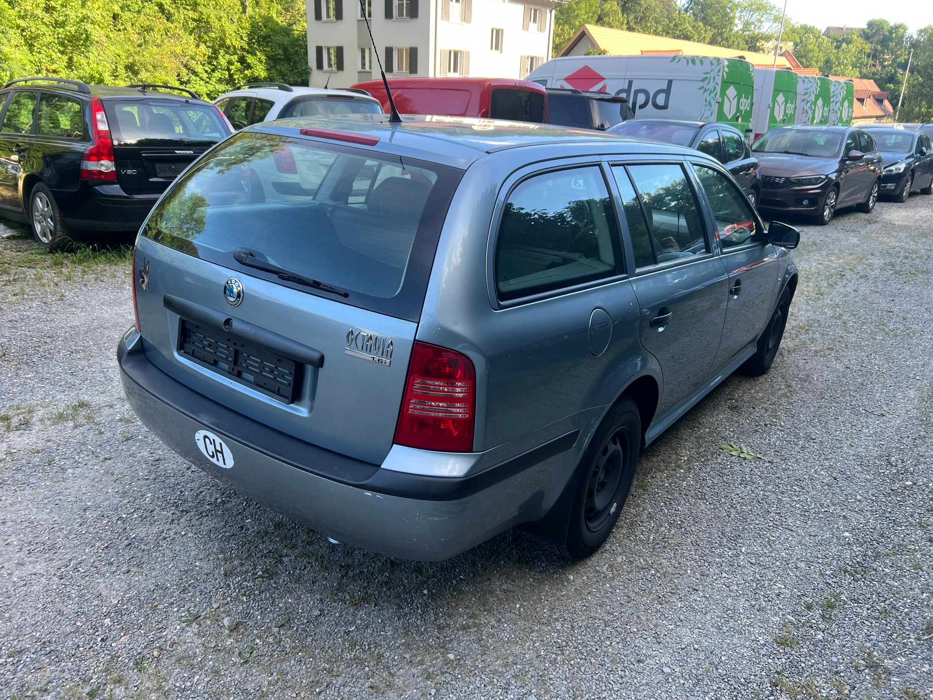 SKODA Octavia 1.6 Classic-image-4
