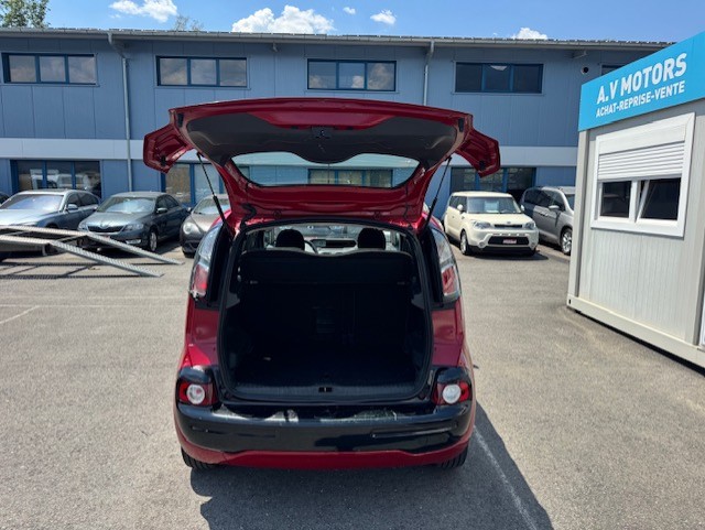 CITROEN C3 Picasso 1.2 Pure Tech Attraction-image-6