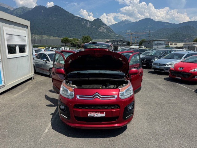 CITROEN C3 Picasso 1.2 Pure Tech Attraction-image-14