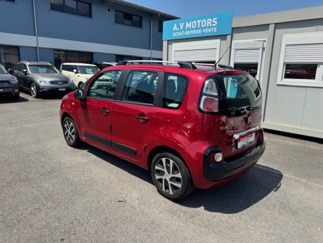 CITROEN C3 Picasso 1.2 Pure Tech Attraction-image-3