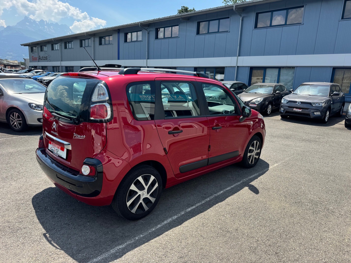 CITROEN C3 Picasso 1.2 Pure Tech Attraction-image-4