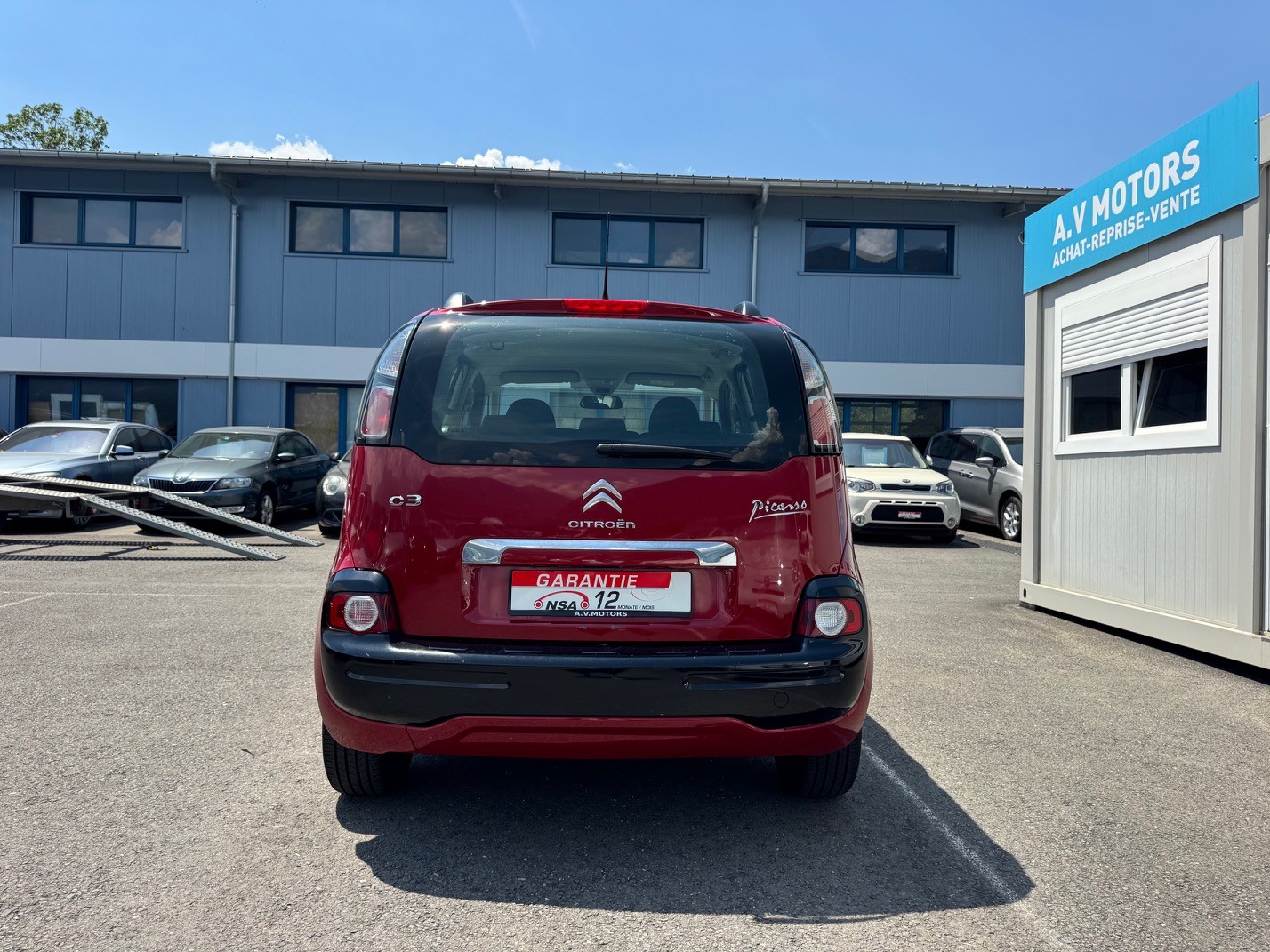 CITROEN C3 Picasso 1.2 Pure Tech Attraction-image-5