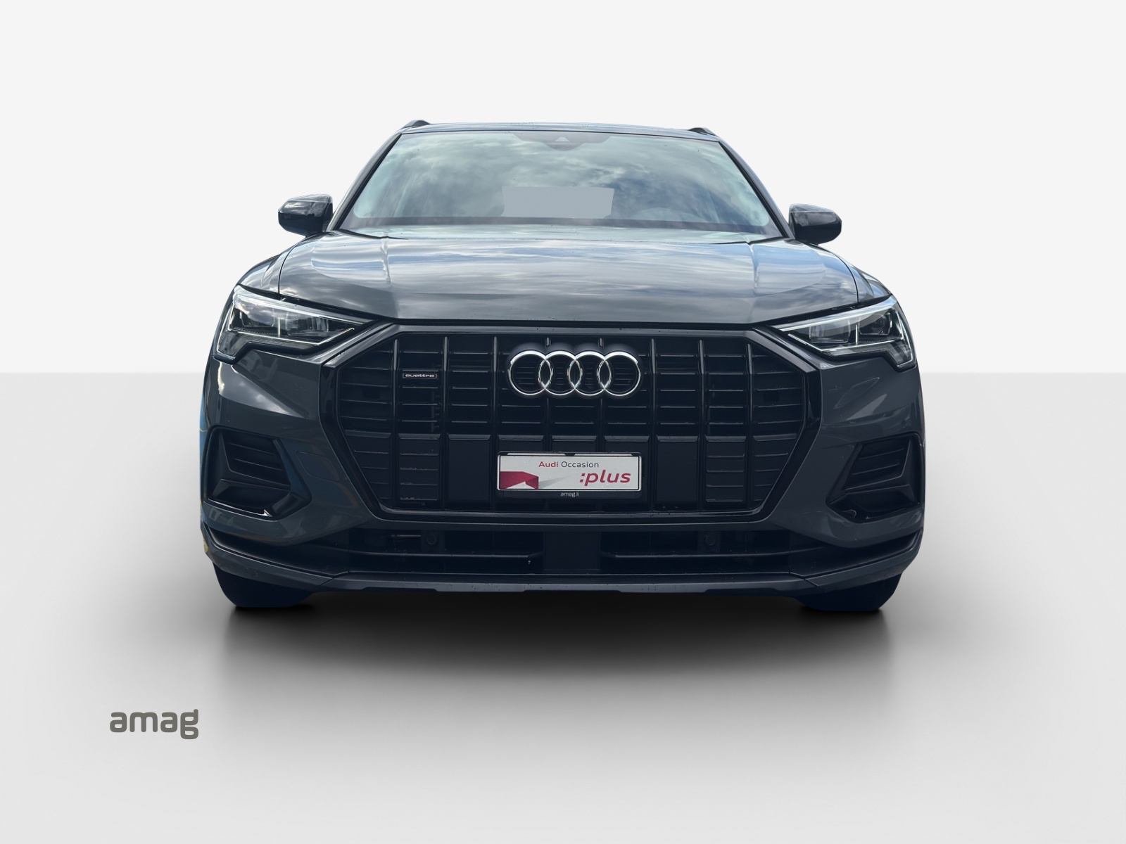 AUDI Q3 40 TFSI advanced quattro S-tronic-image-6