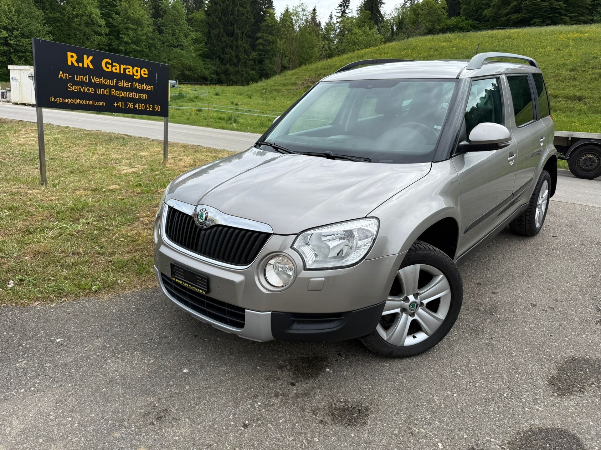SKODA Yeti 1.8 TSI L&K 4x4 DSG-image-0
