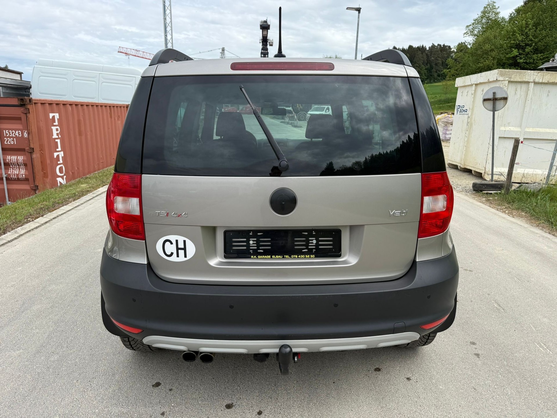 SKODA Yeti 1.8 TSI L&K 4x4 DSG-image-6