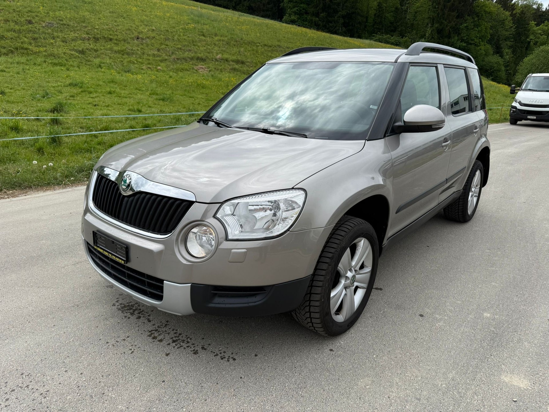 SKODA Yeti 1.8 TSI L&K 4x4 DSG-image-2