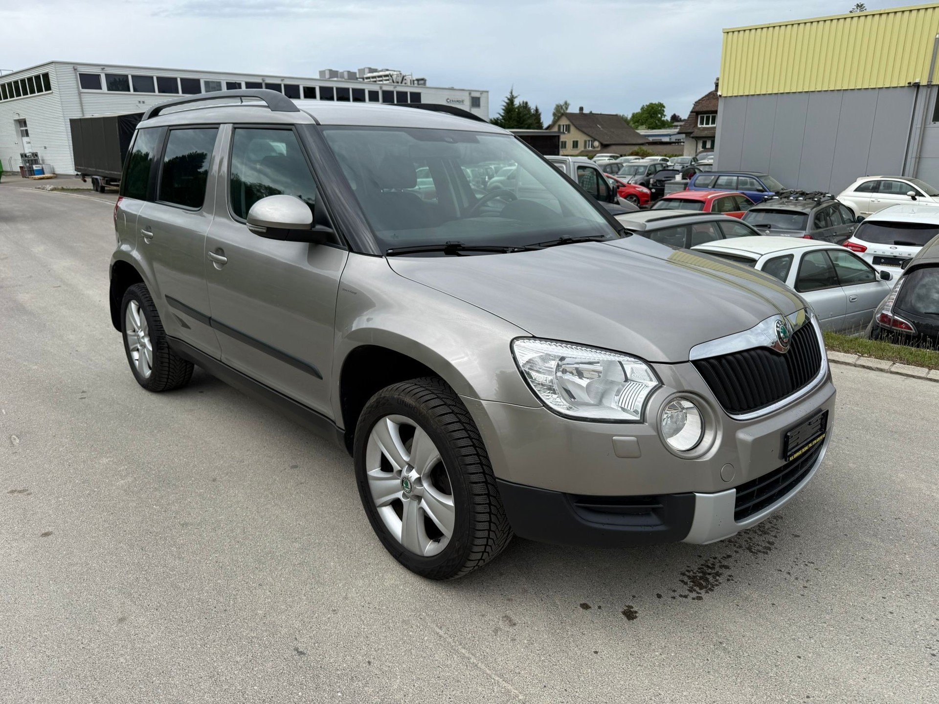 SKODA Yeti 1.8 TSI L&K 4x4 DSG-image-3