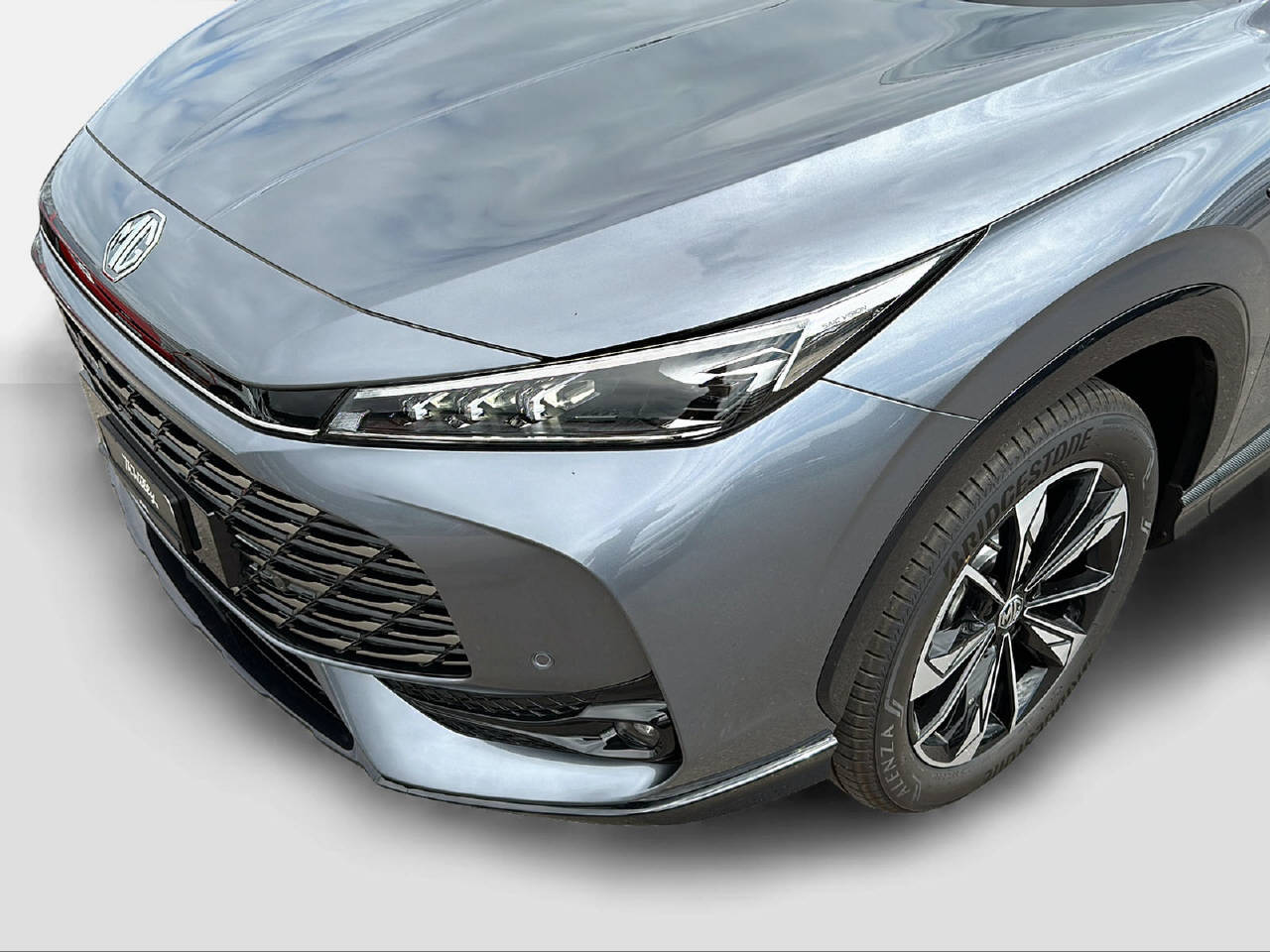 MG HS 1.5 Hybrid Luxury-image-11