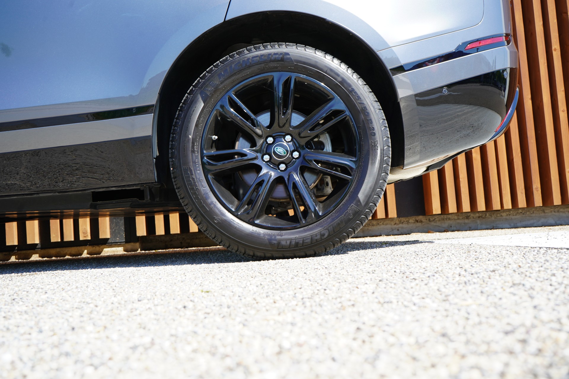 LAND ROVER RANGE ROVER VELAR R-DYNAMIK P 250 SE AUTOMATIC l 250 PS-image-17