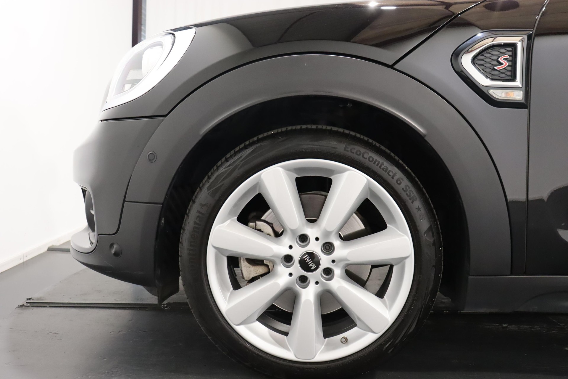 MINI Countryman F60 2.0i Cooper S SAG ALL4-image-16