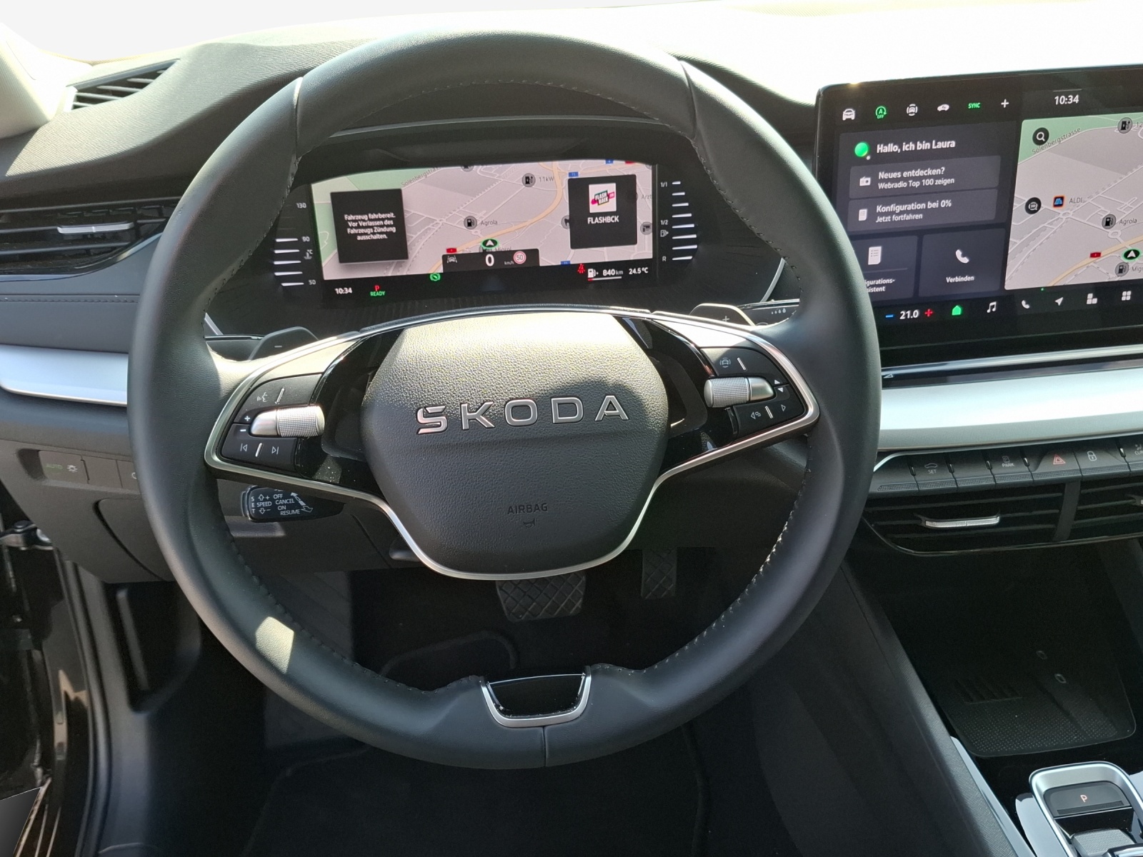 SKODA Octavia Combi 1.5 TSI mHEV DSG Dynamic-image-9