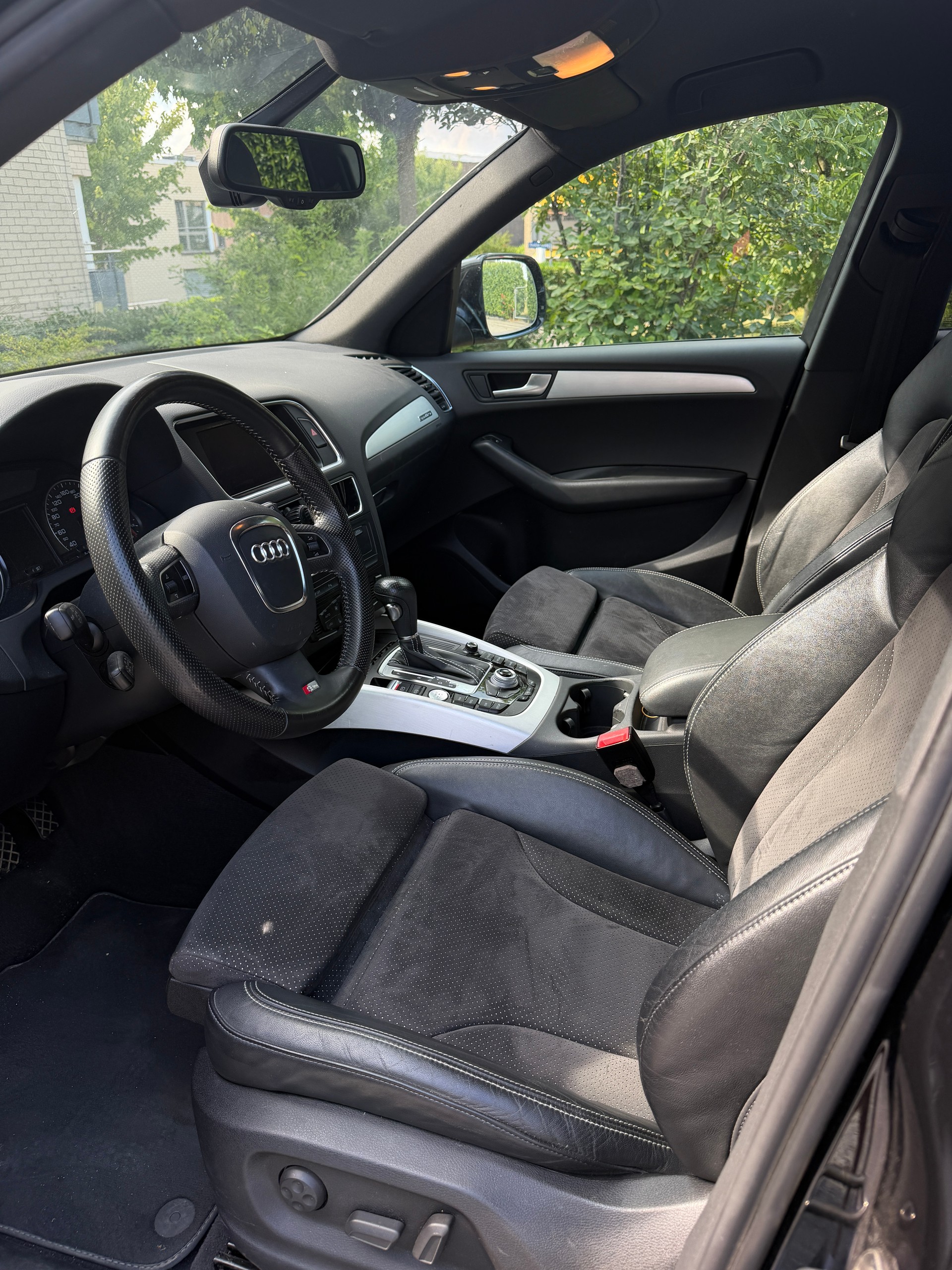 AUDI 2.0 TFSI quattro-image-3