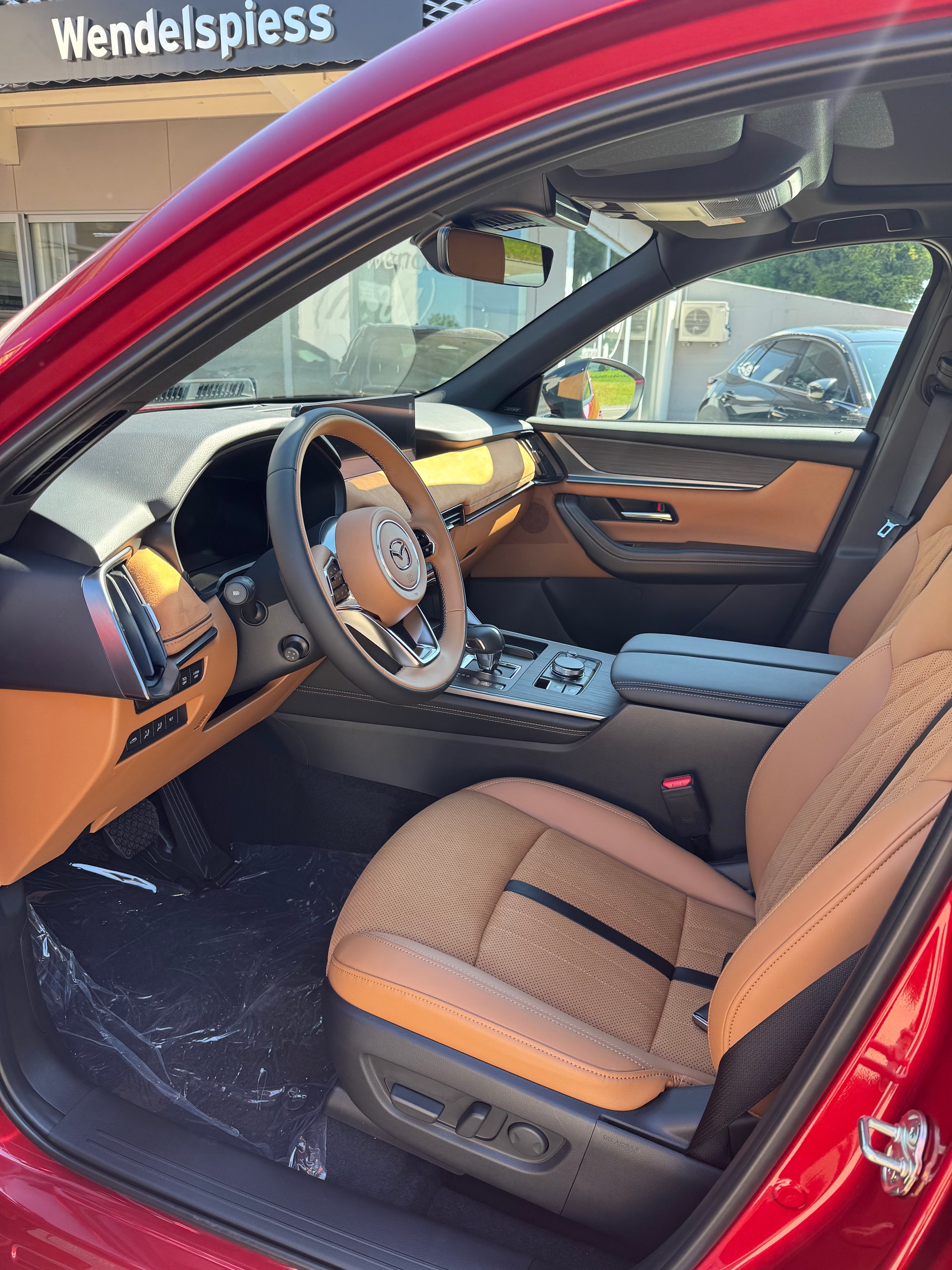 MAZDA CX-60 3.3L e-Skyactiv D 254 MHEV AWD Homura Plus-image-4