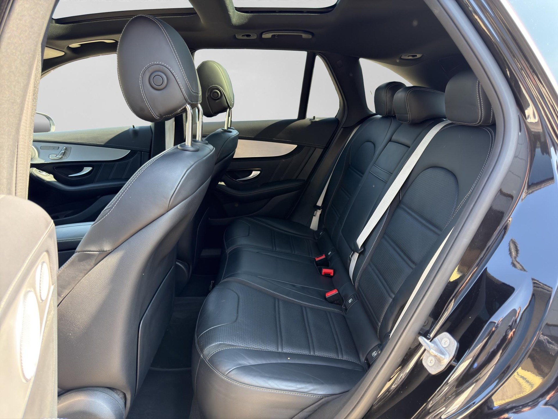 MERCEDES-BENZ GLC 63 S AMG 4m+-image-6