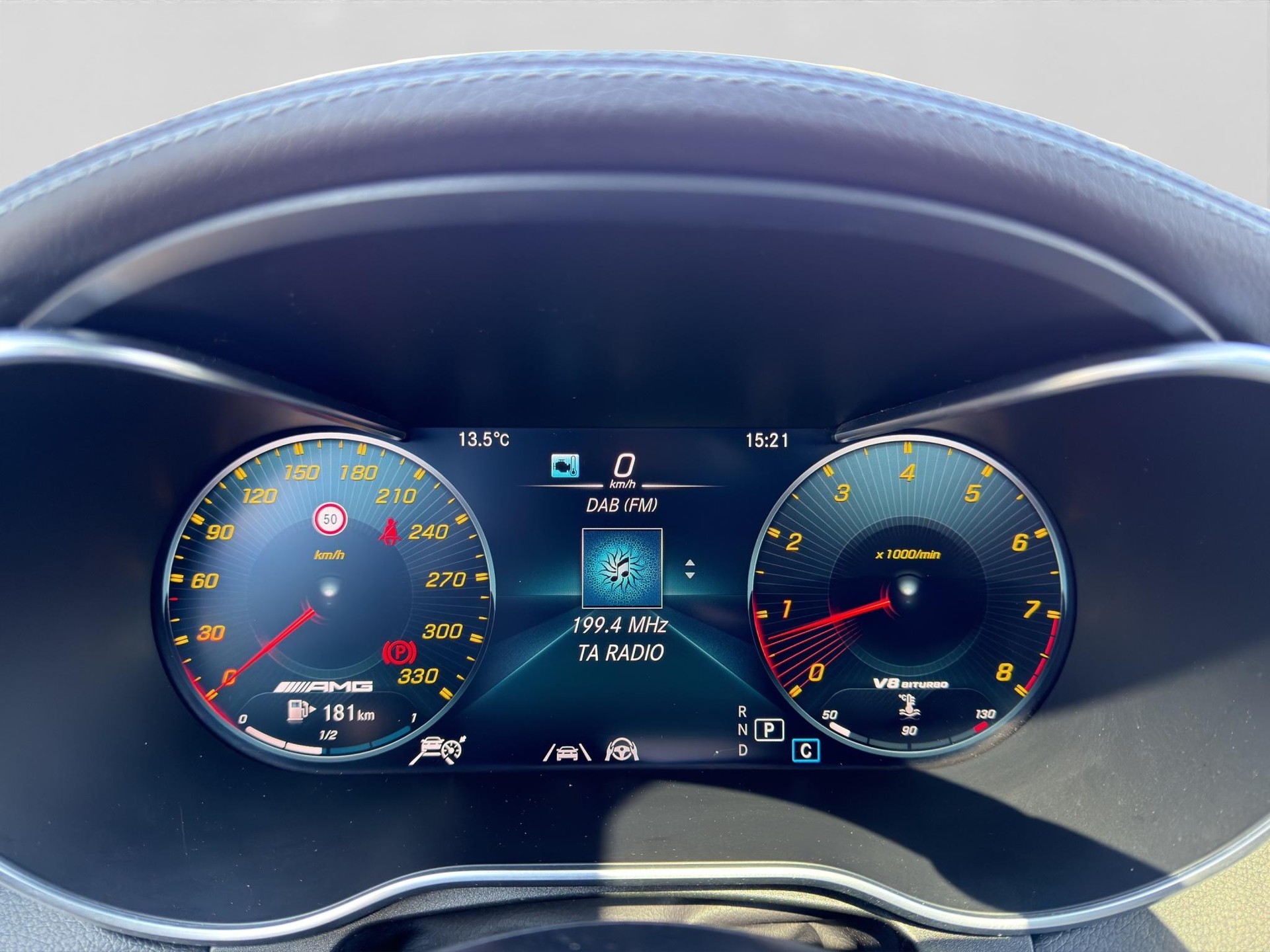 MERCEDES-BENZ GLC 63 S AMG 4m+-image-3