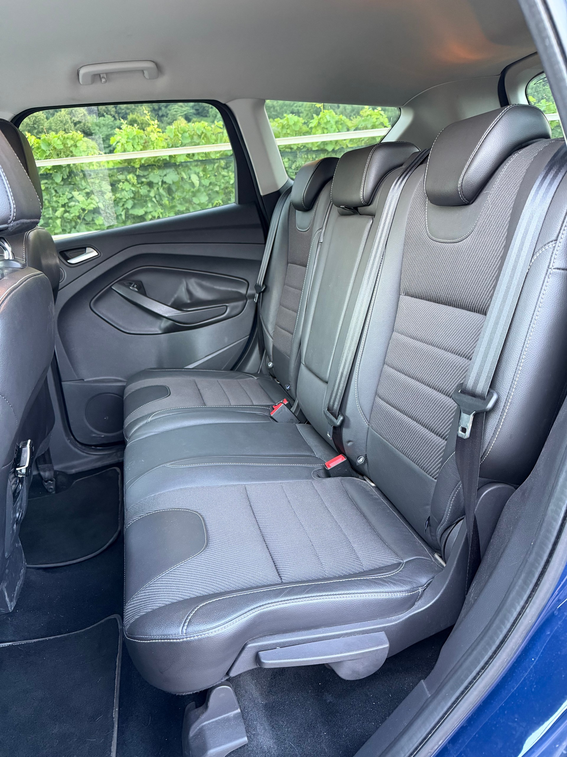 FORD Kuga 2.0 TDCi Titanium 4WD PowerShift-image-11