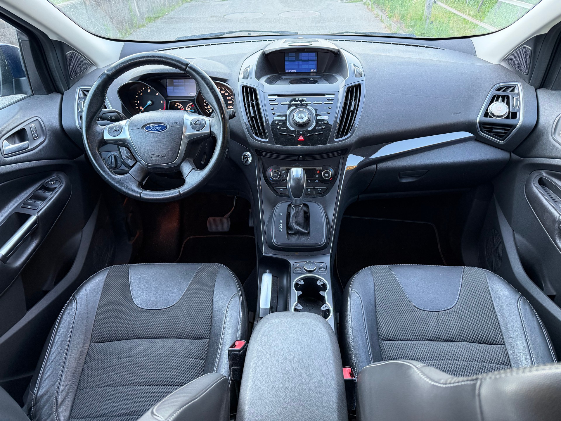 FORD Kuga 2.0 TDCi Titanium 4WD PowerShift-image-8