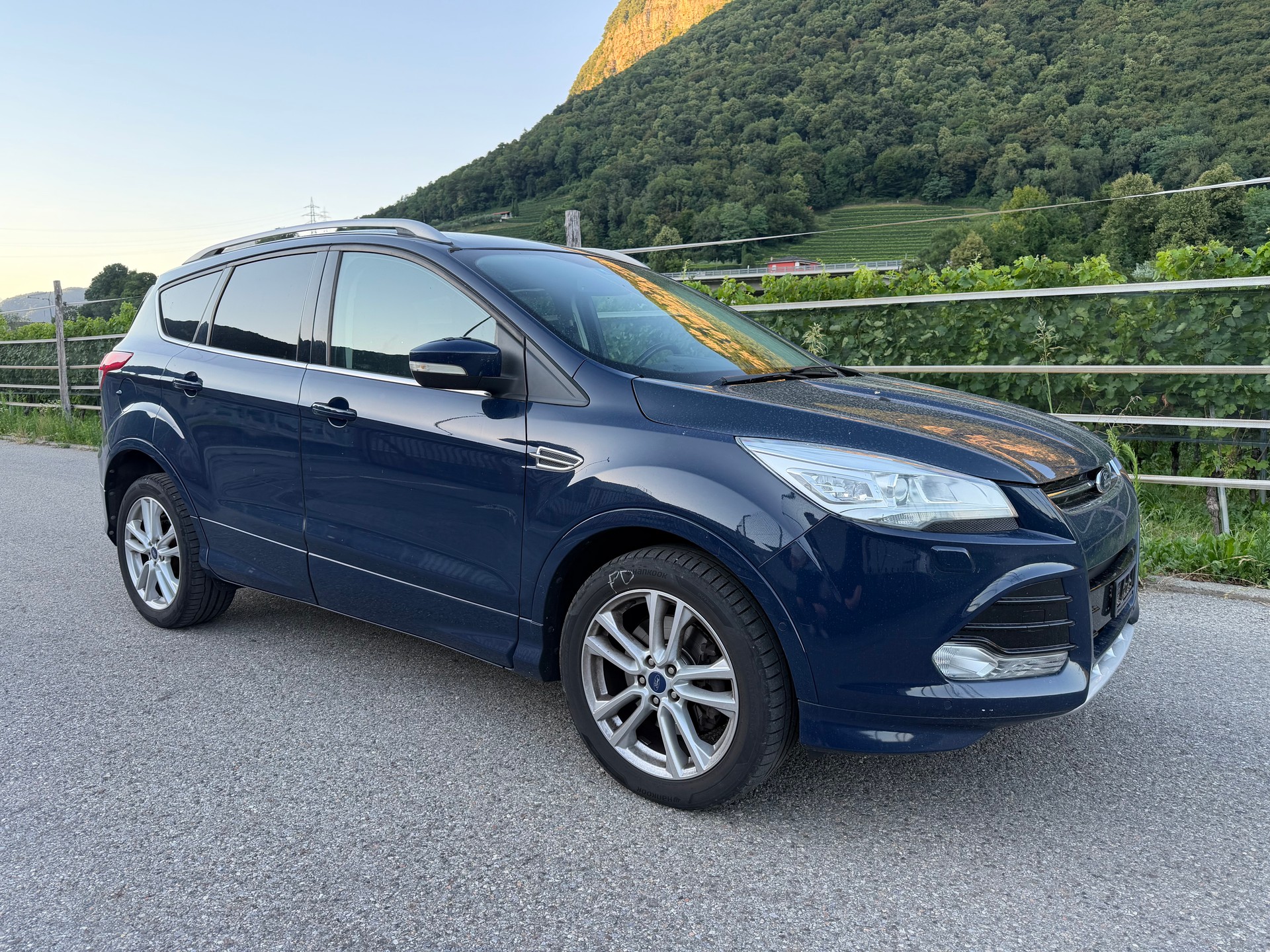 FORD Kuga 2.0 TDCi Titanium 4WD PowerShift-image-3